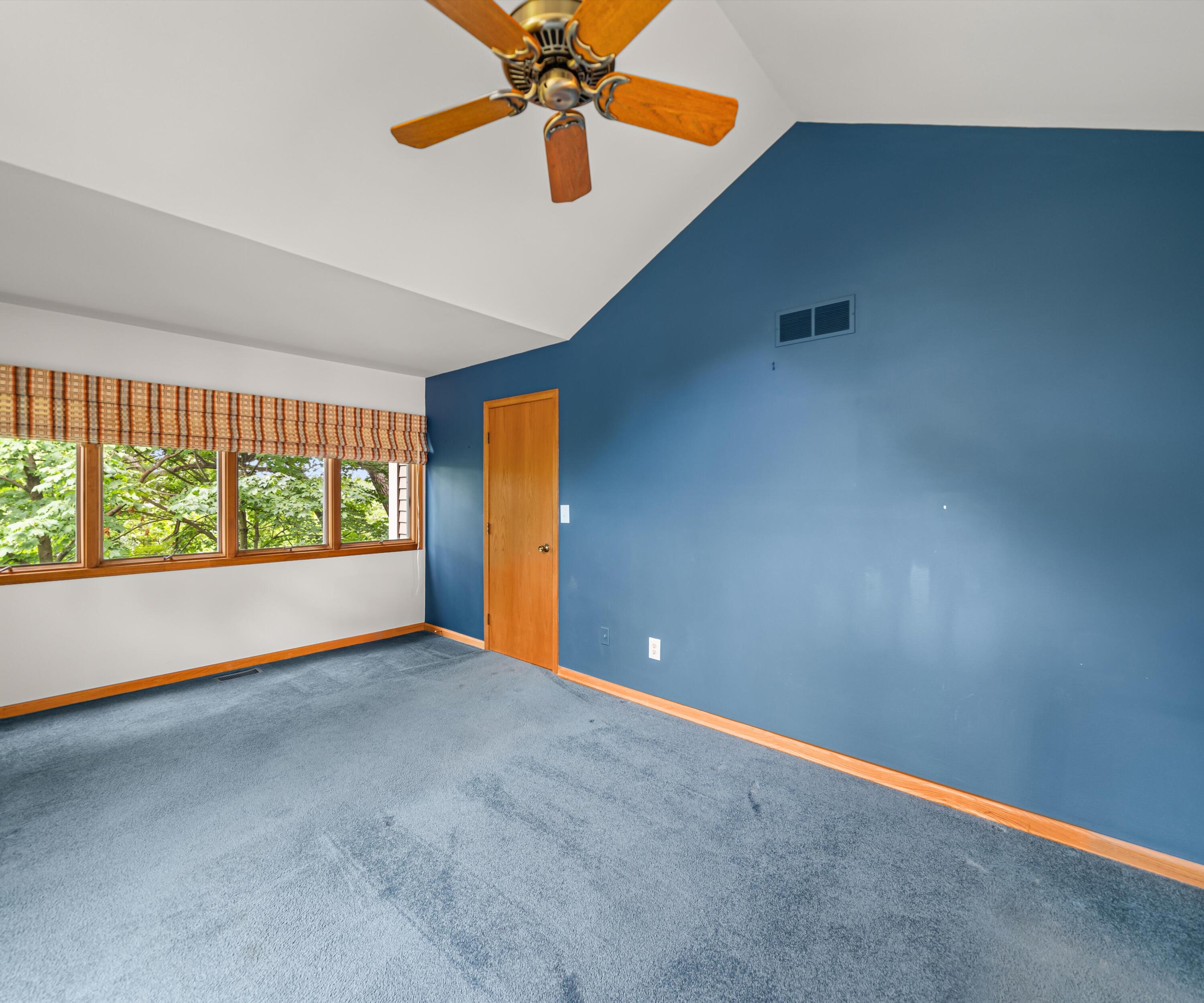 651 N 5th Avenue Property Photo 18