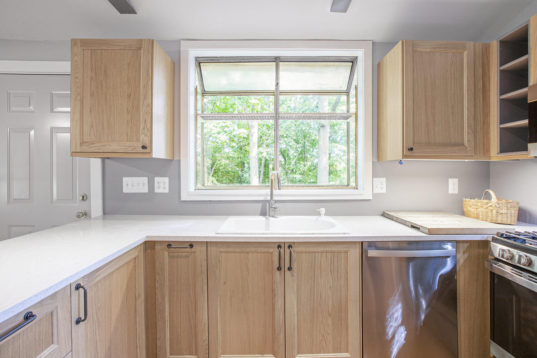 1308 Traver Road Property Photo 22