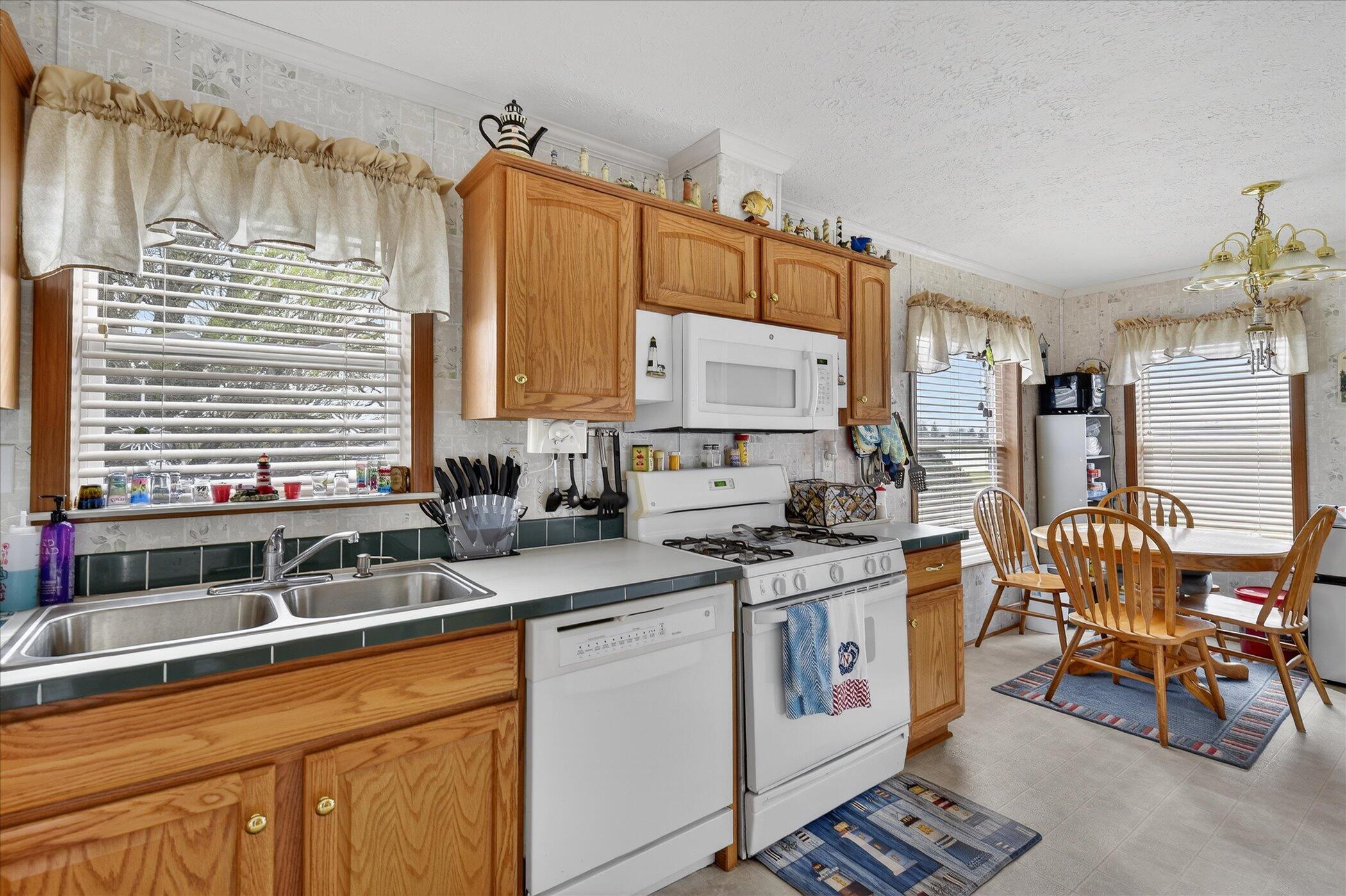 14620 E Merry Drive Property Photo 14