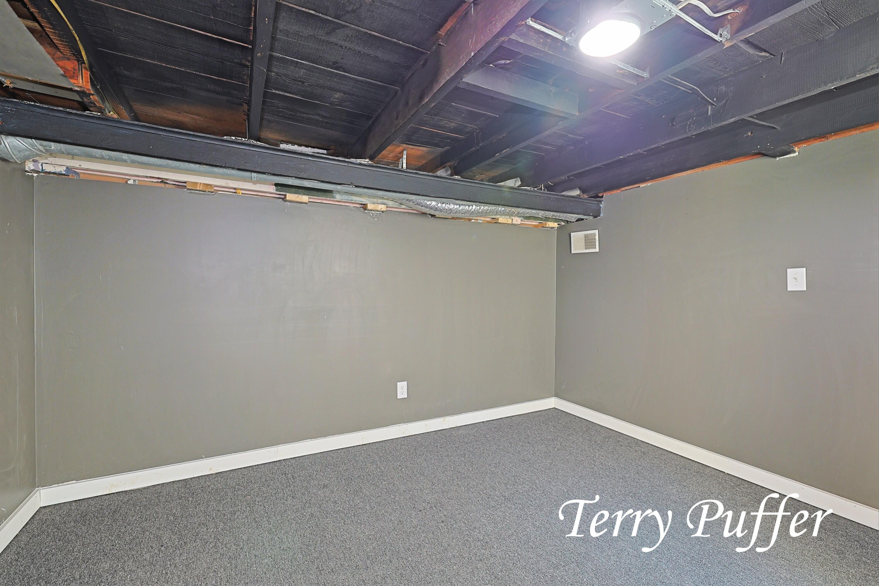 3020 Highland Street Property Photo 15