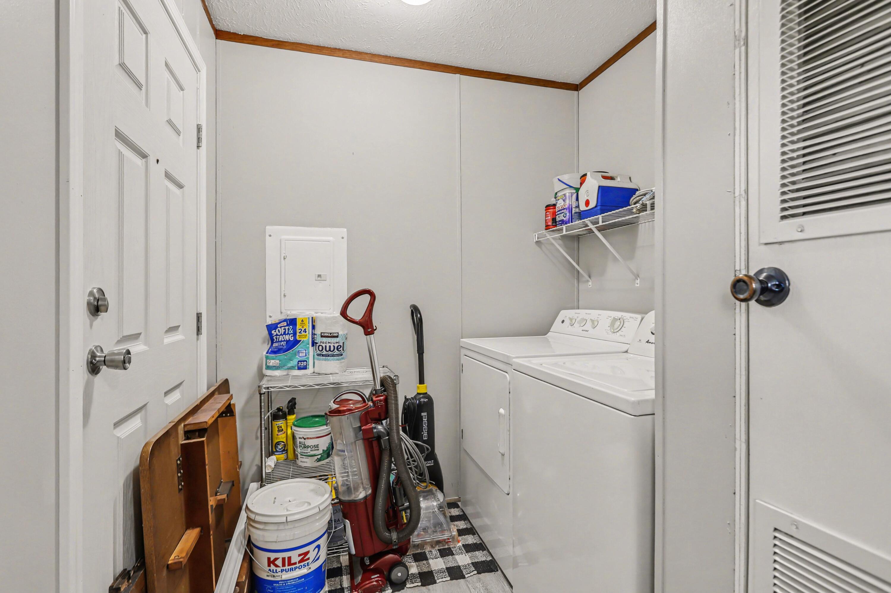 4111 Nancy Lane Property Photo 9