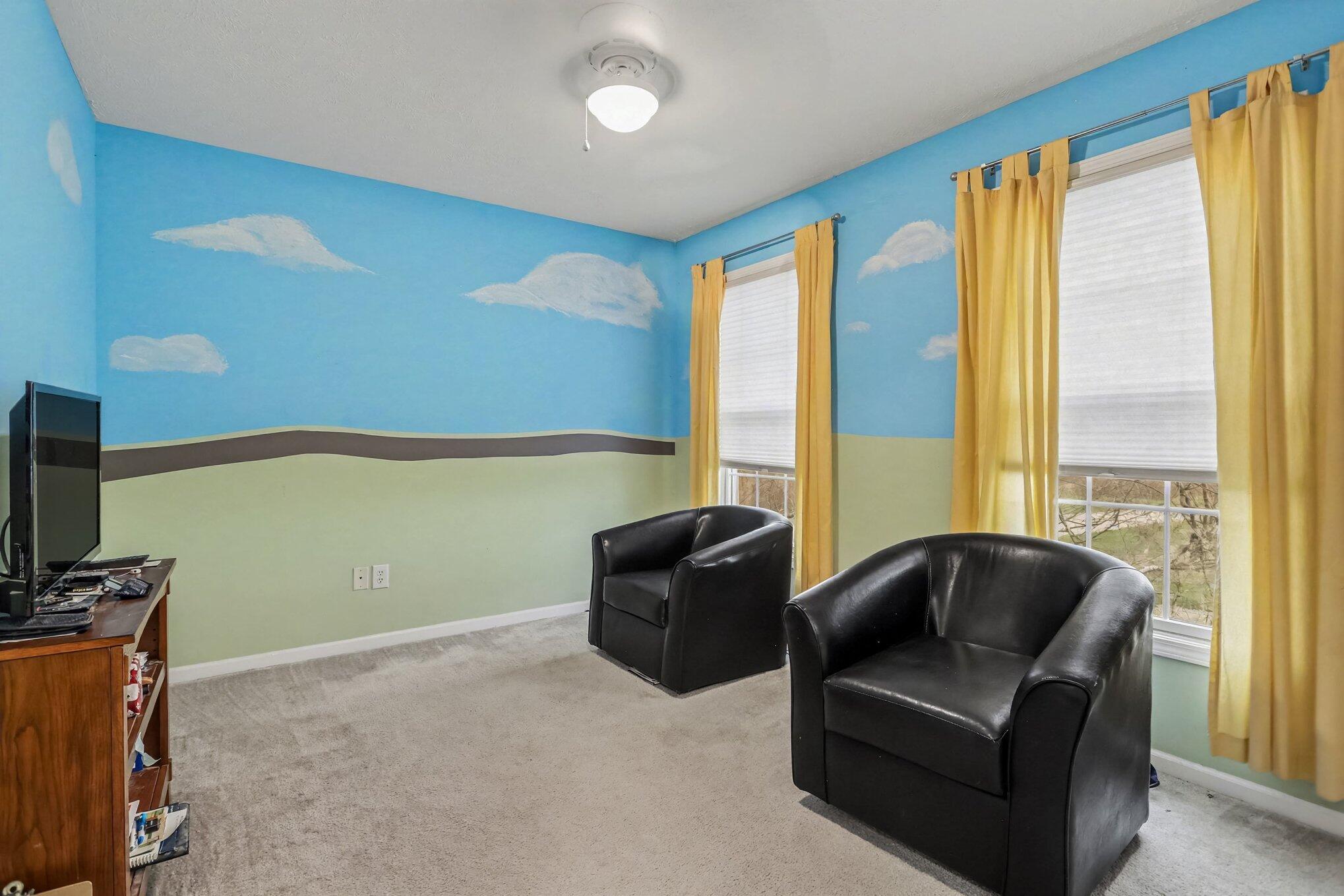 2233 Suncrest Breeze Property Photo 11