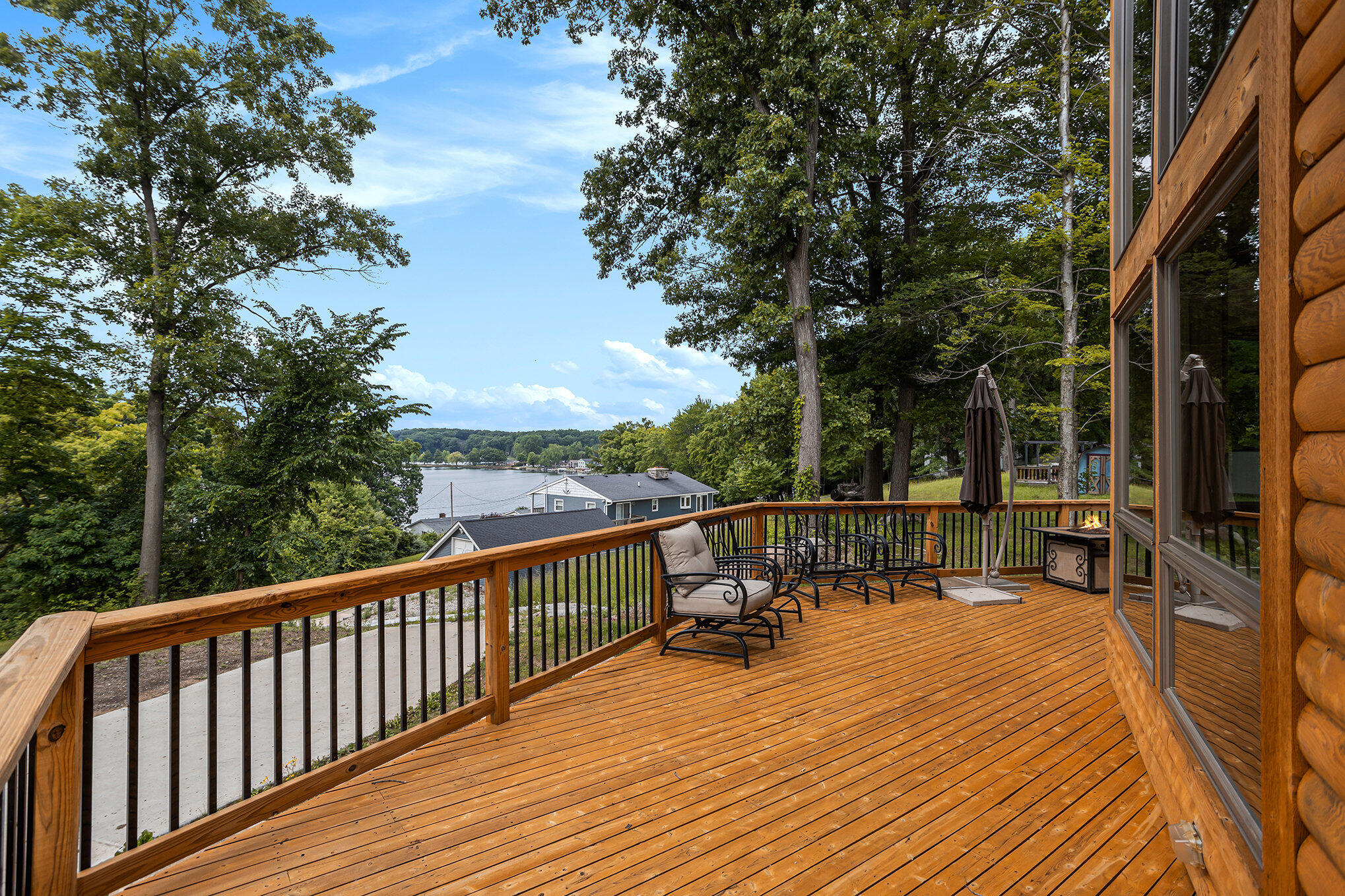 12349 N Sherman Lake Drive Property Photo 33