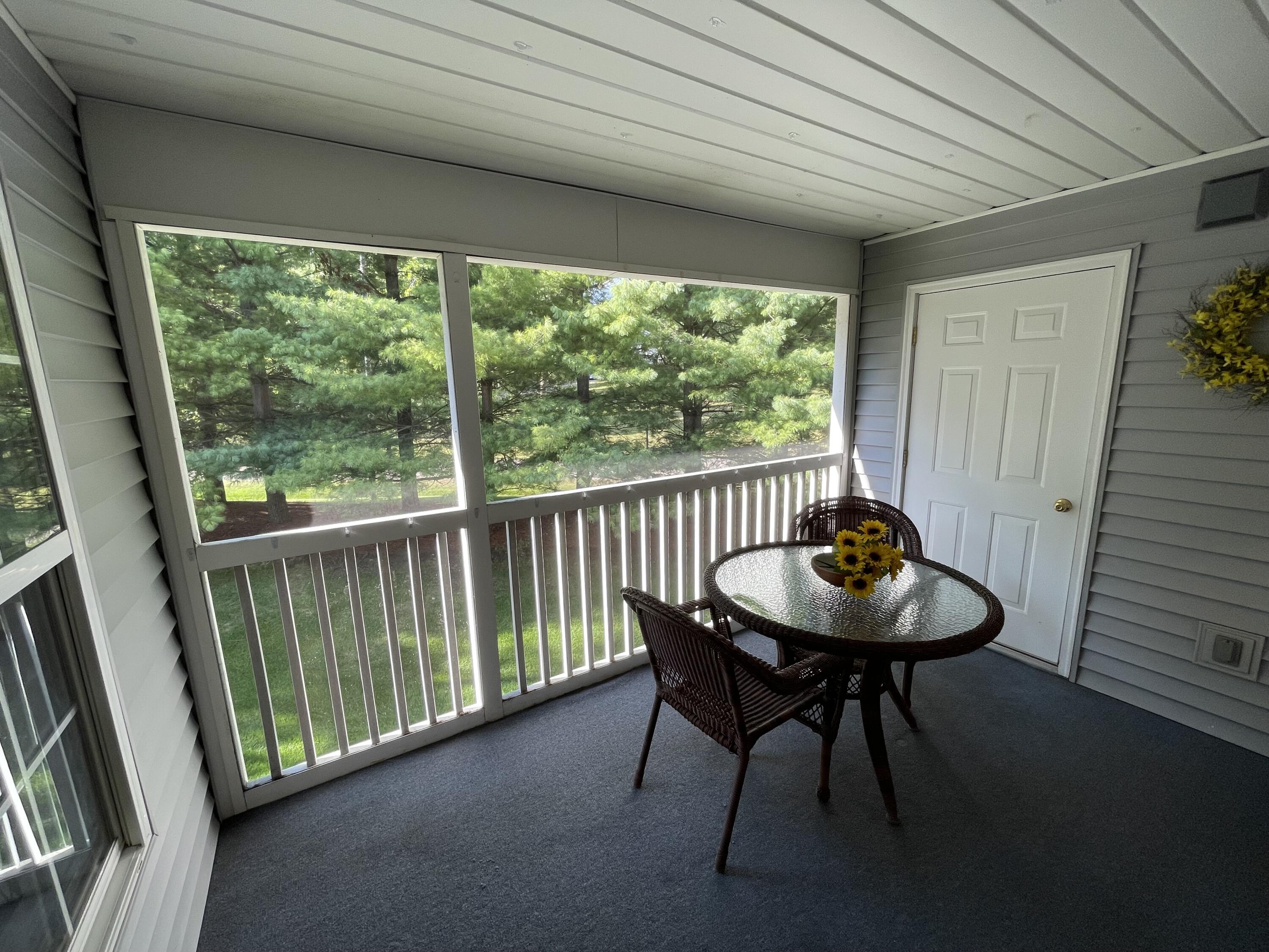 732 W Barrington Circle Property Photo 25