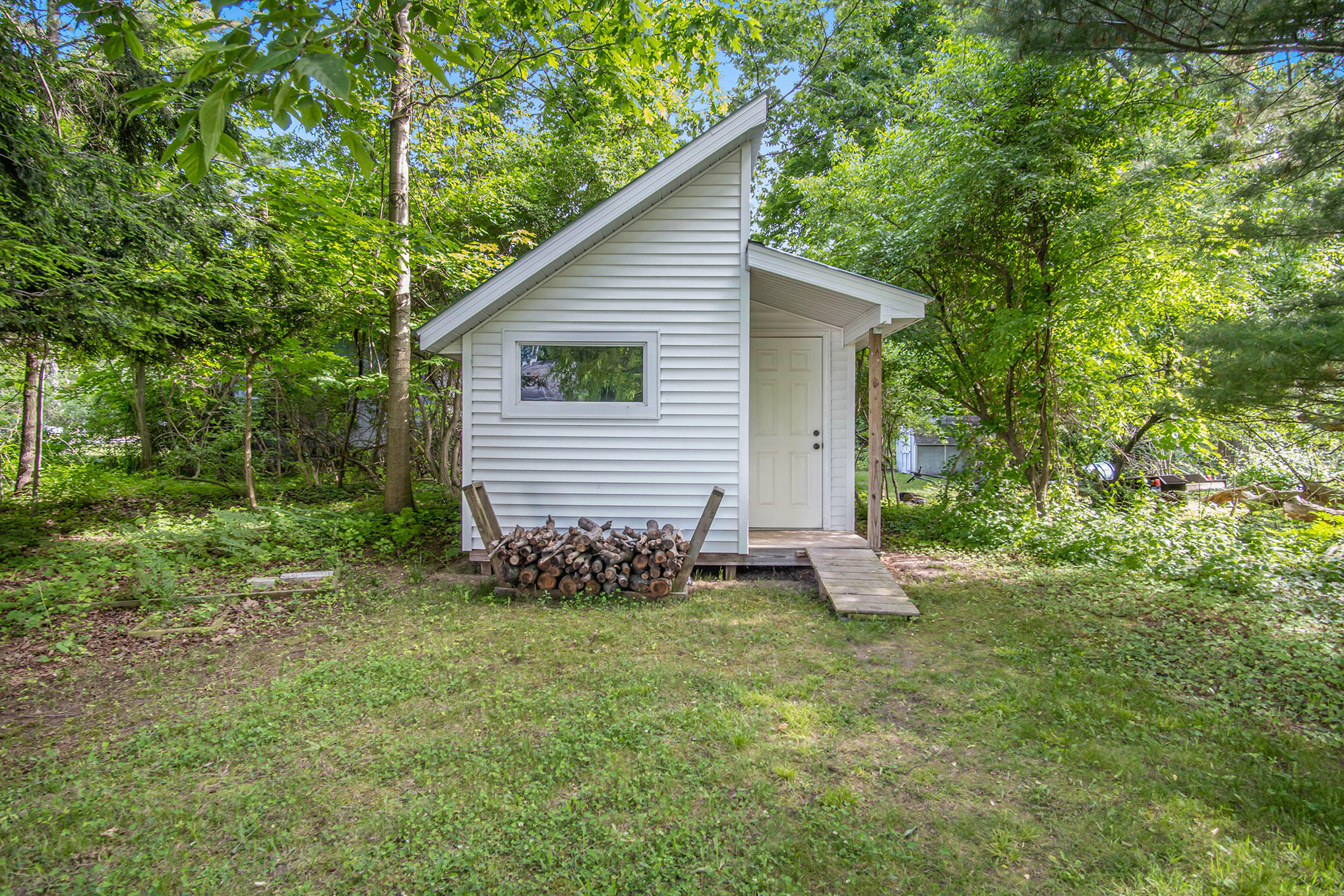 620 N Lakeshore Drive Property Photo 28