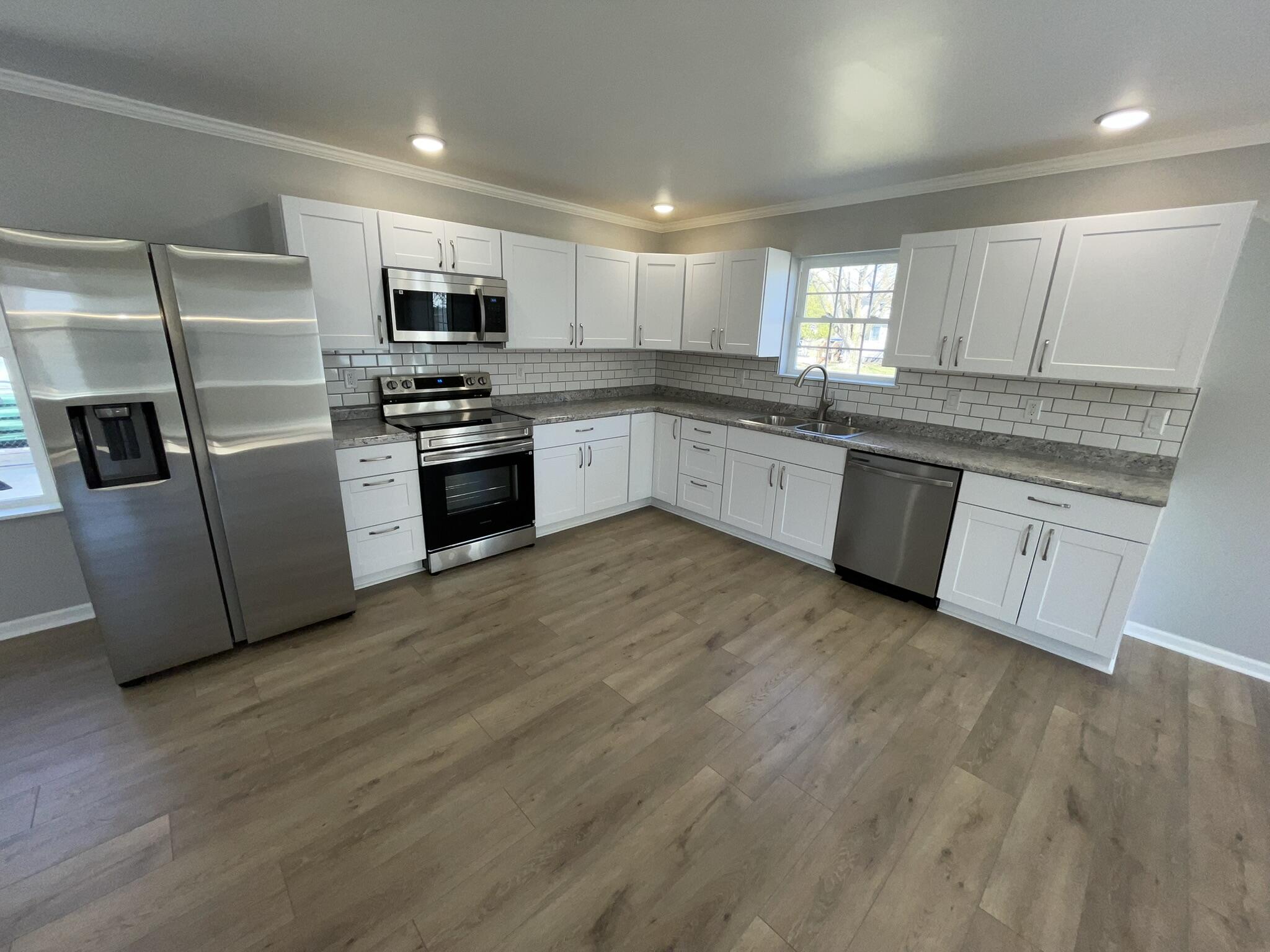 913 Pine Avenue Property Photo 7