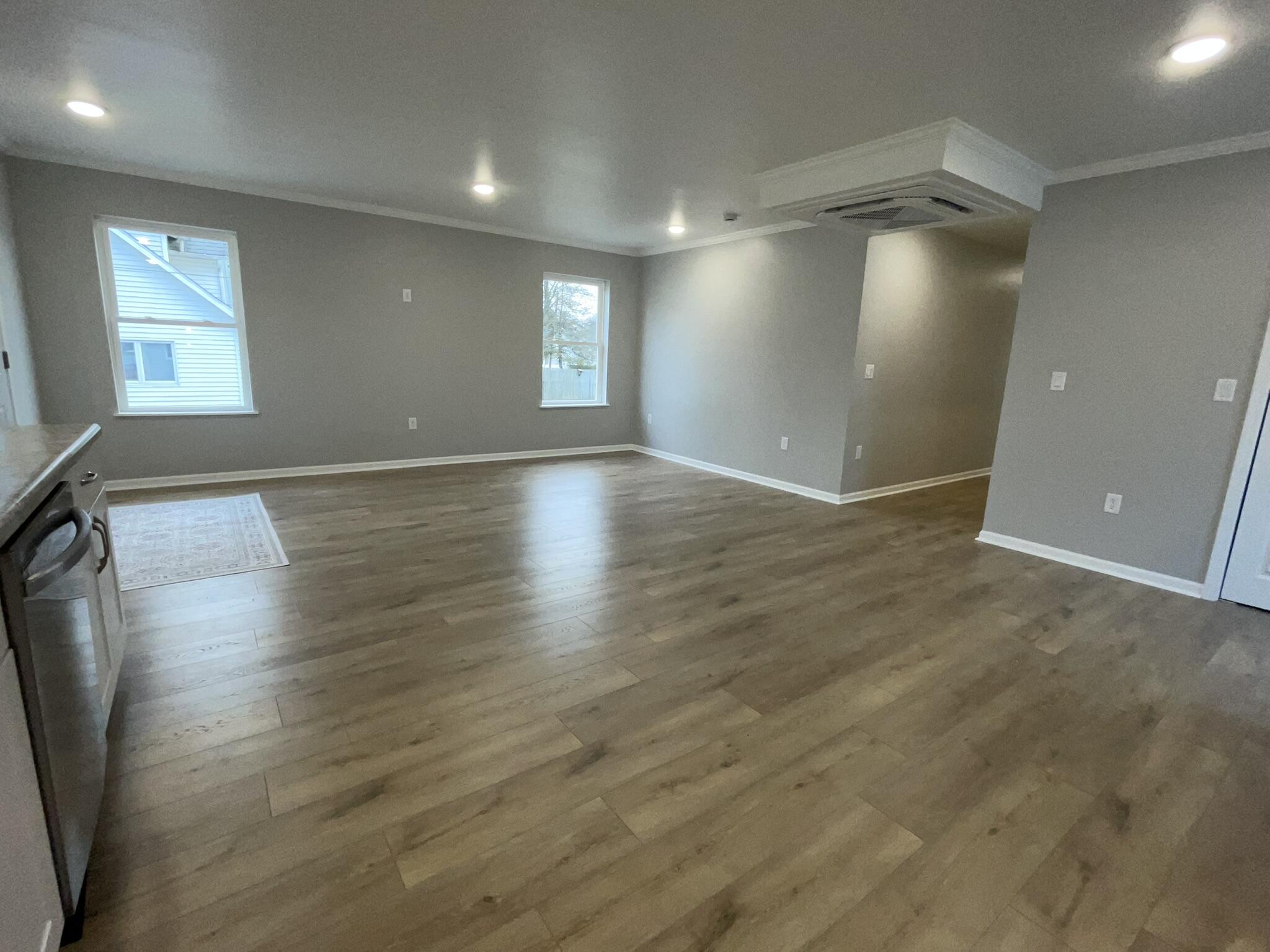 913 Pine Avenue Property Photo 13