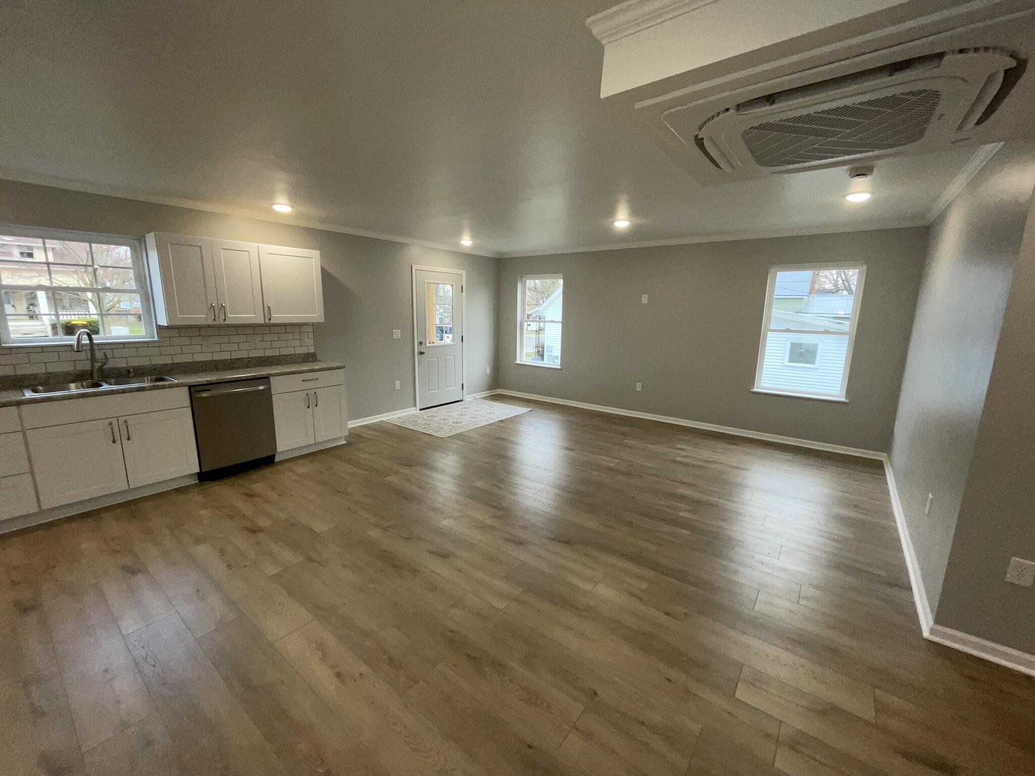 913 Pine Avenue Property Photo 15
