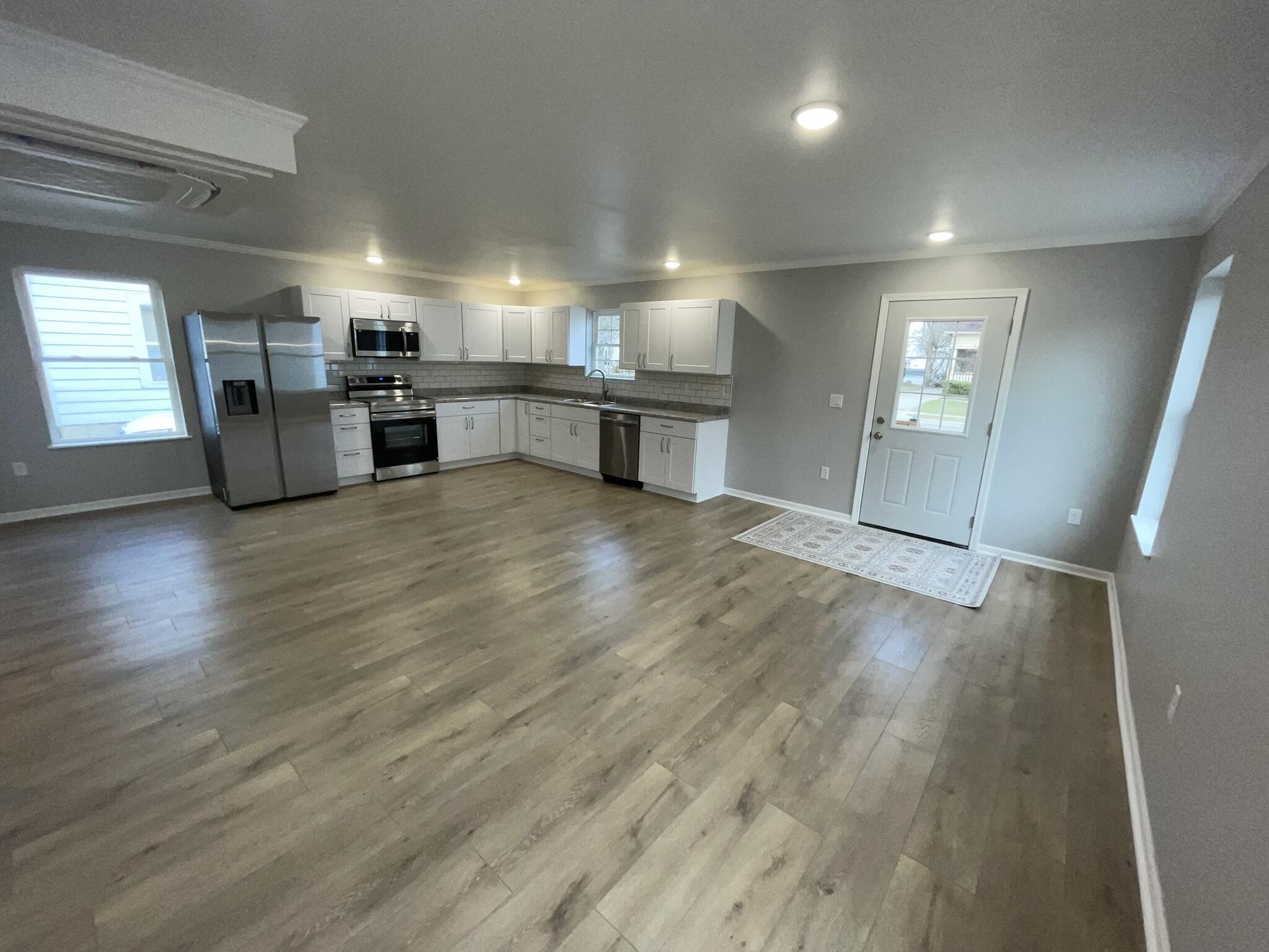 913 Pine Avenue Property Photo 16