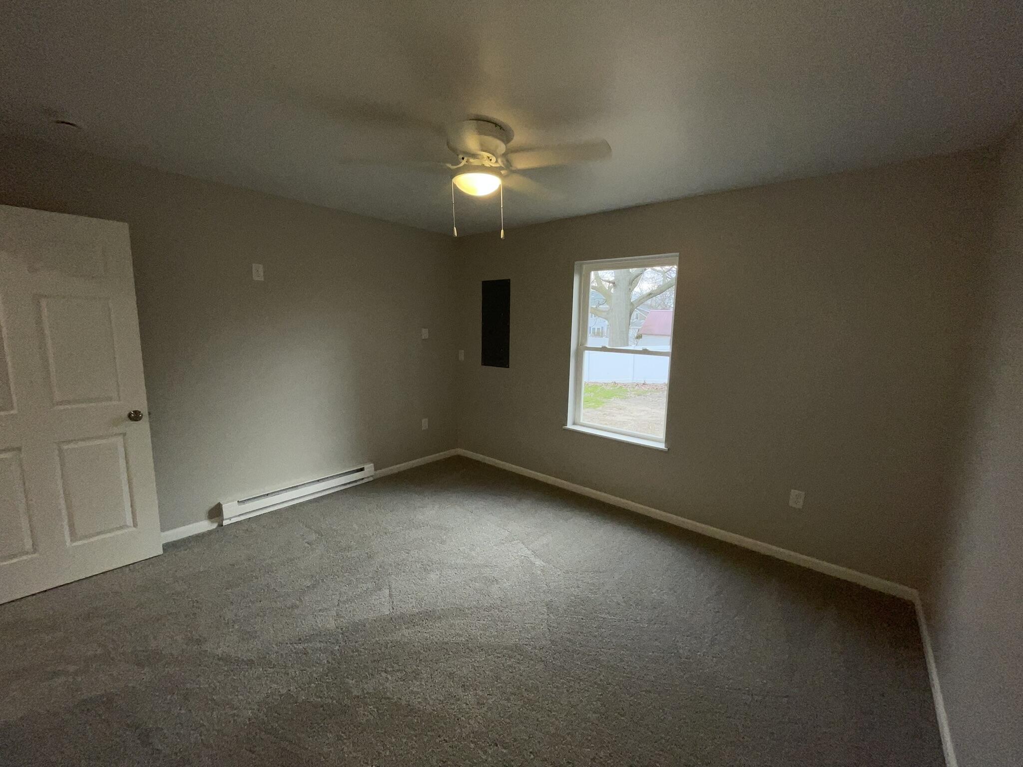 913 Pine Avenue Property Photo 27