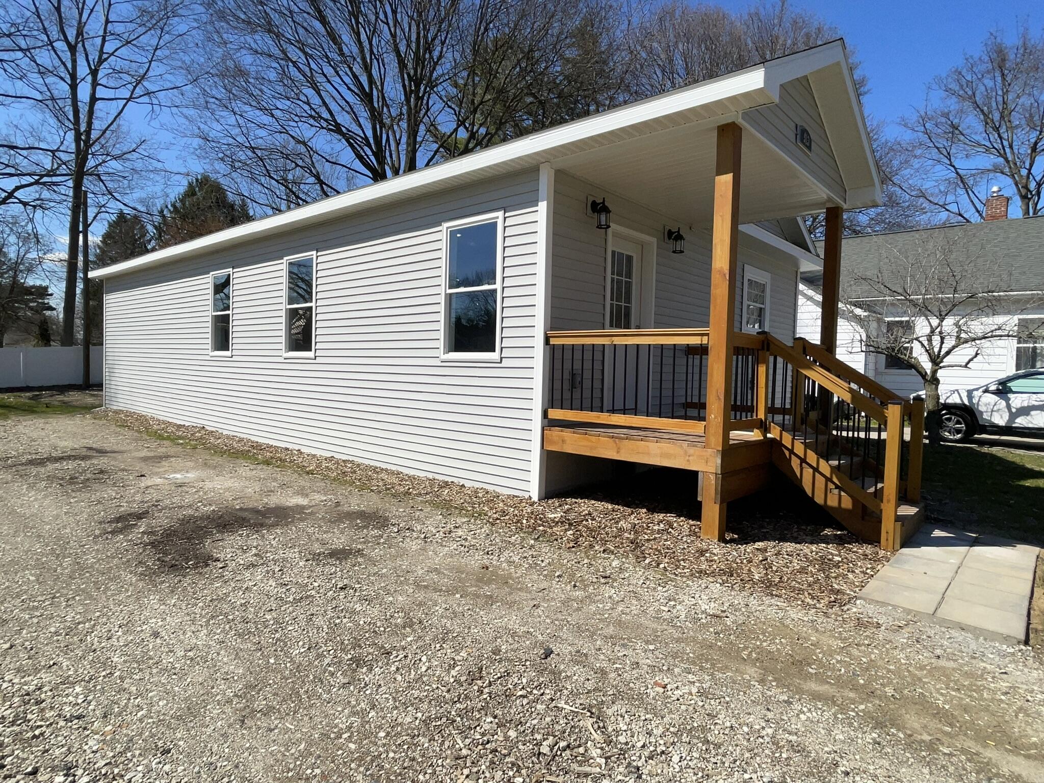 913 Pine Avenue Property Photo 36