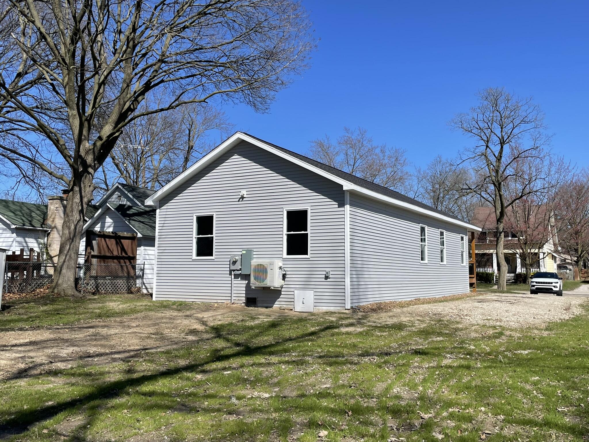 913 Pine Avenue Property Photo 42