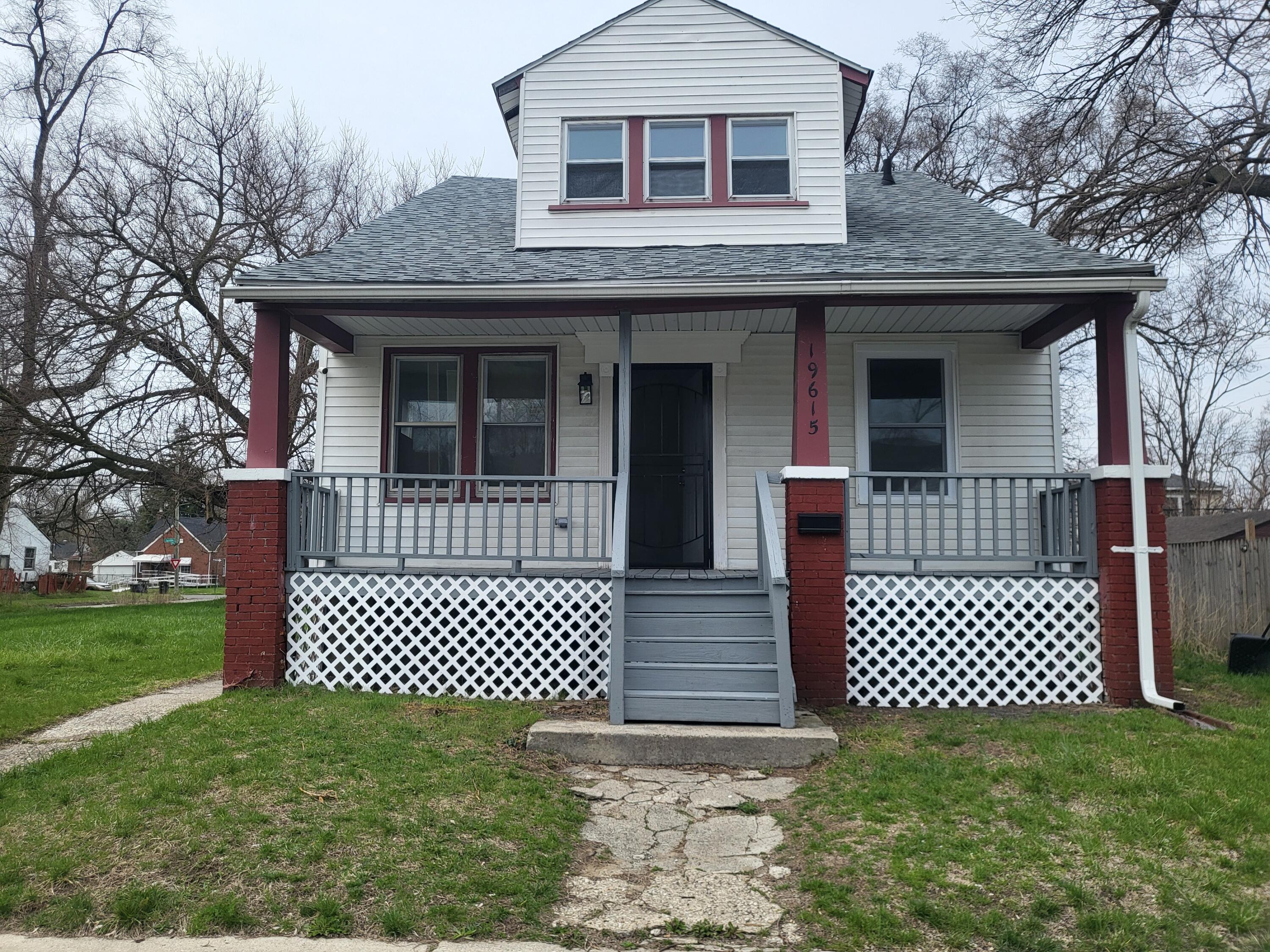19615 Hasse Street Property Photo 1