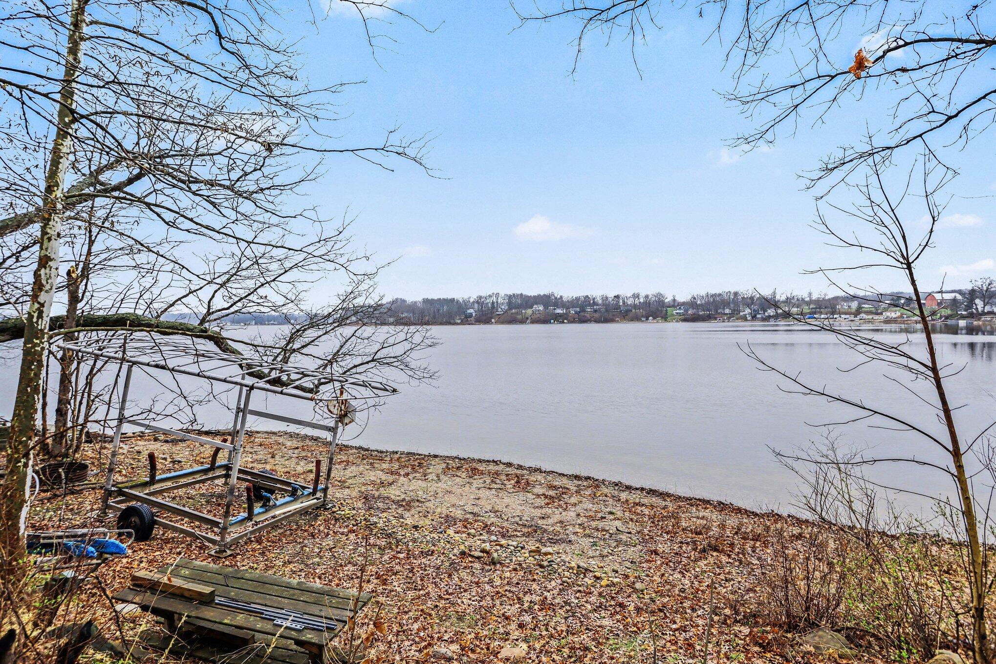 10556 Highland Drive Property Photo 5