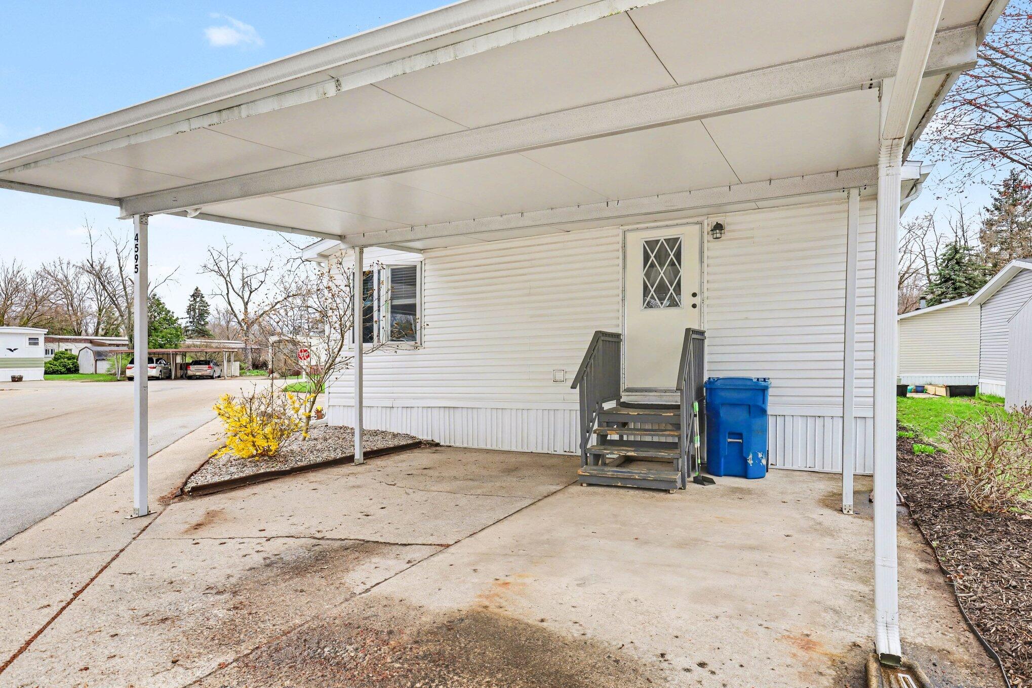 4595 Quebec Avenue Sw Property Photo 19