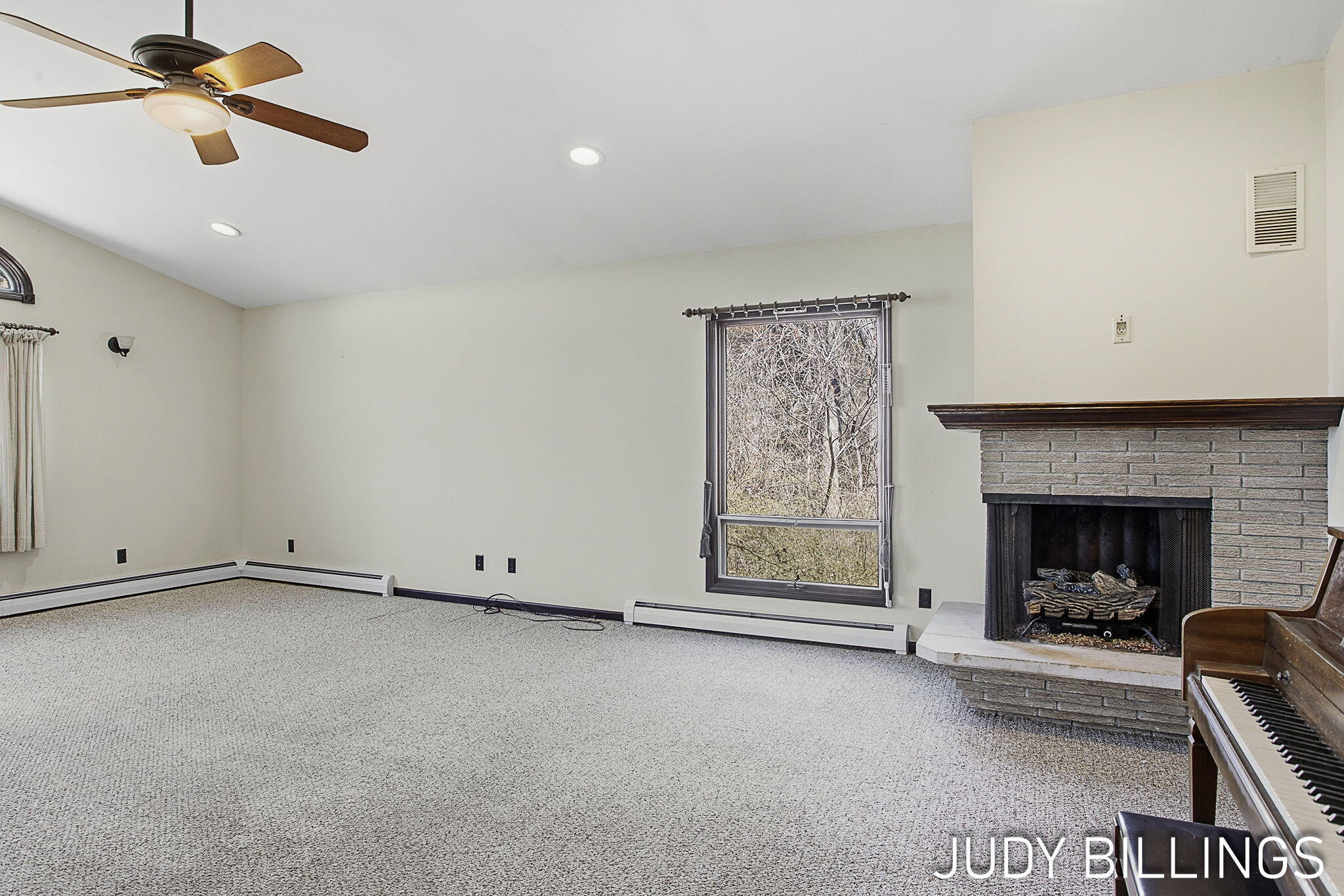 1501 68th Street Property Photo 9
