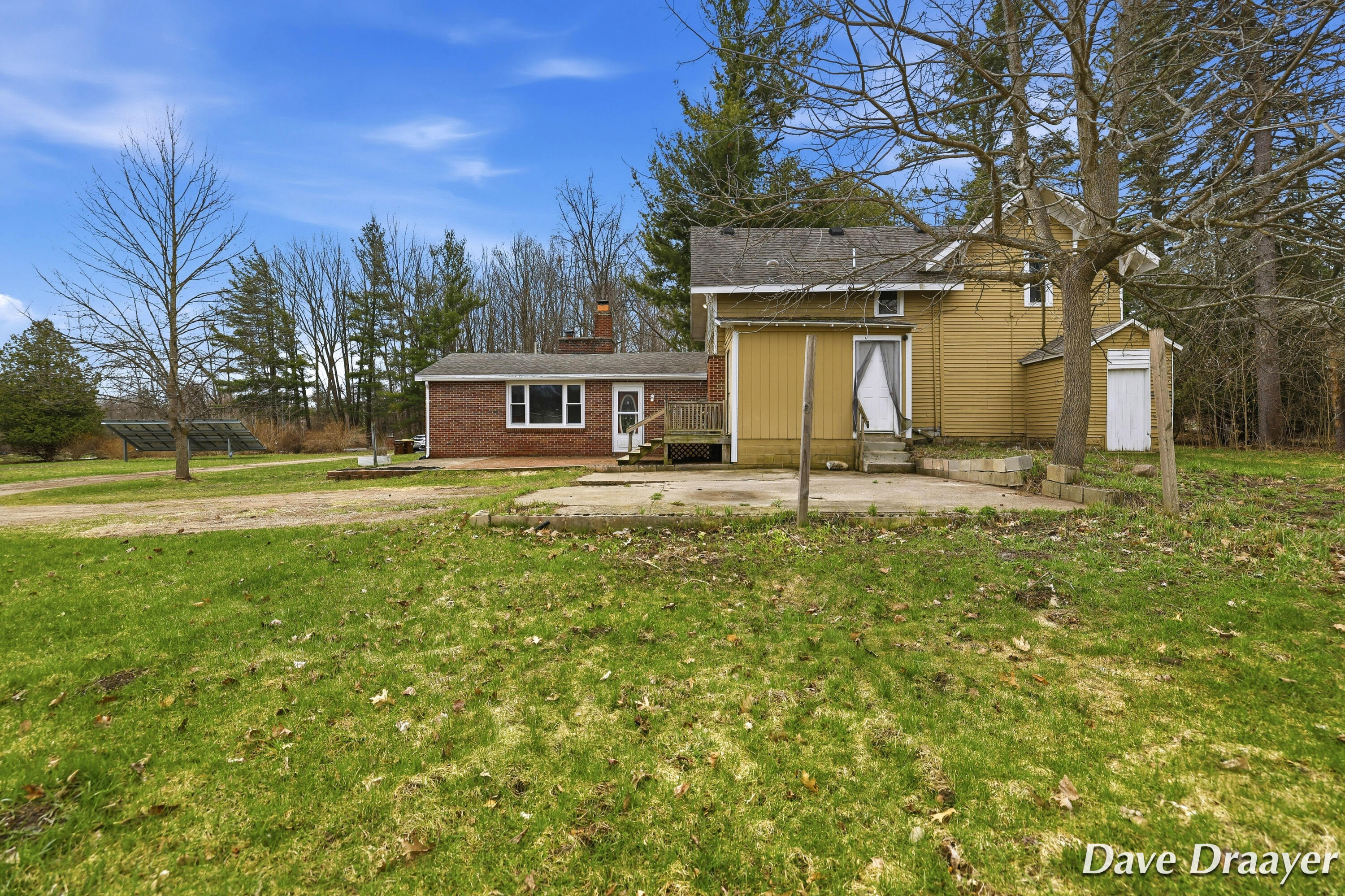 7869 17 Mile Road Ne Property Photo 5