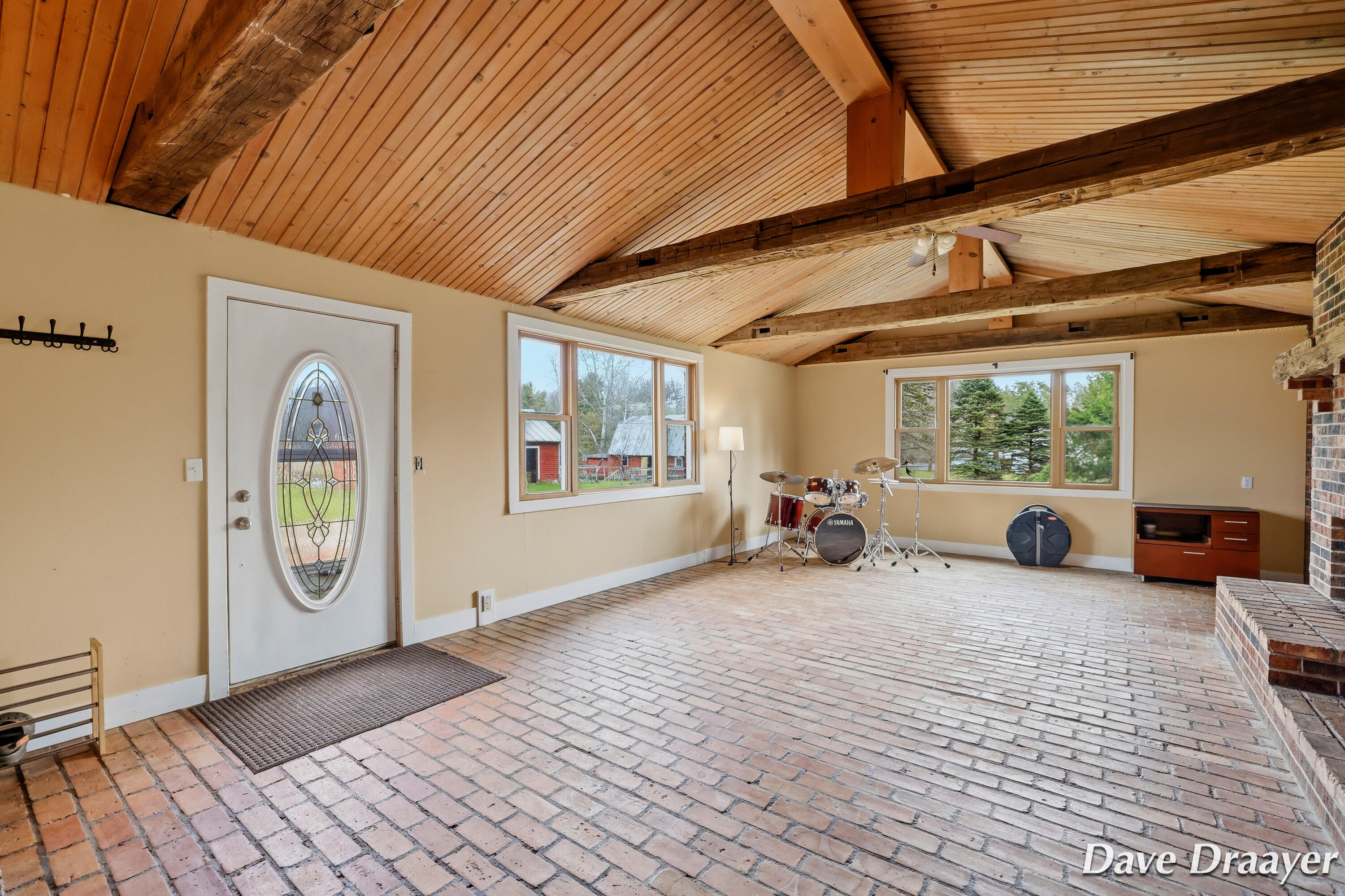 7869 17 Mile Road Ne Property Photo 11