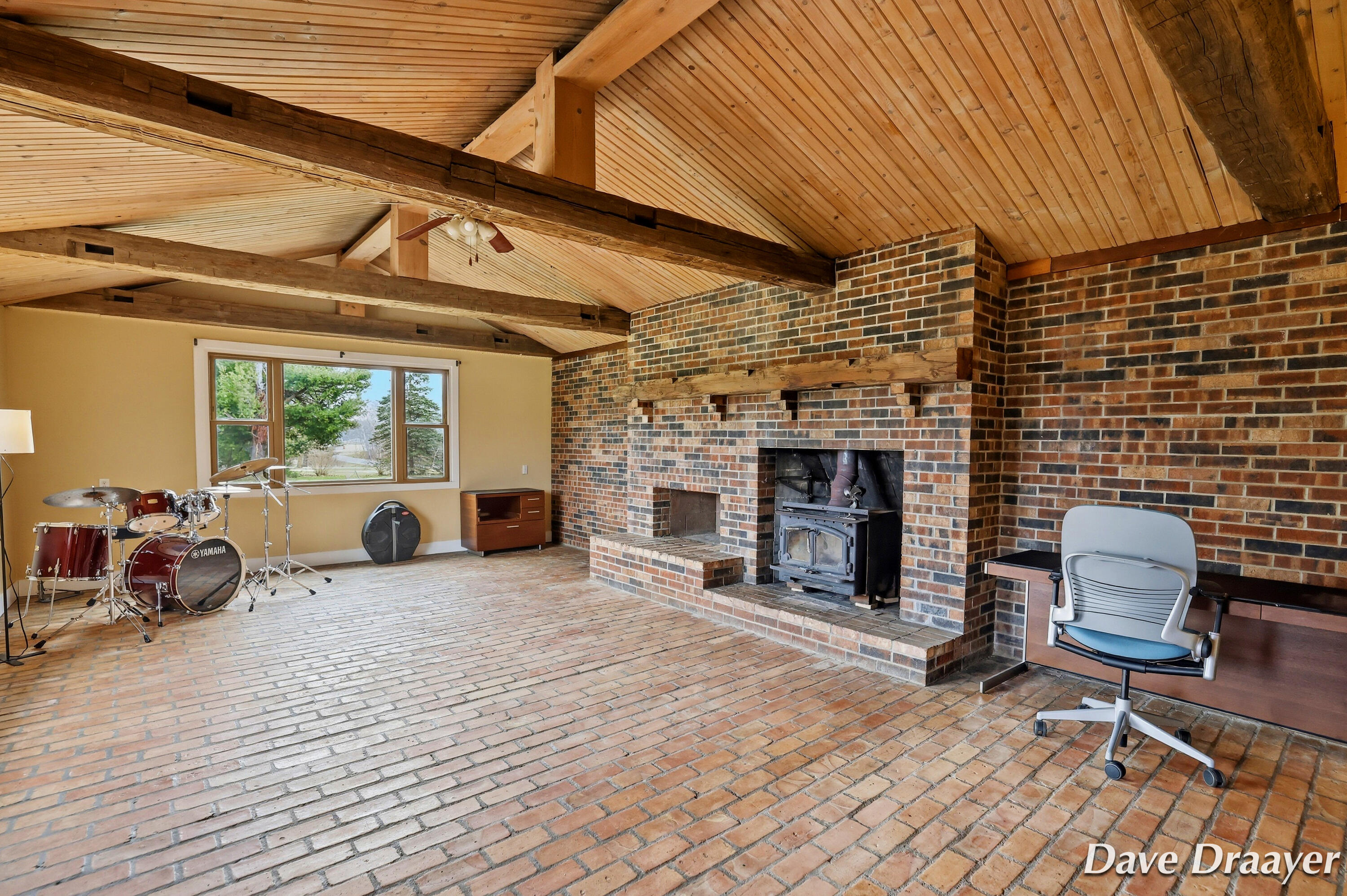 7869 17 Mile Road Ne Property Photo 12