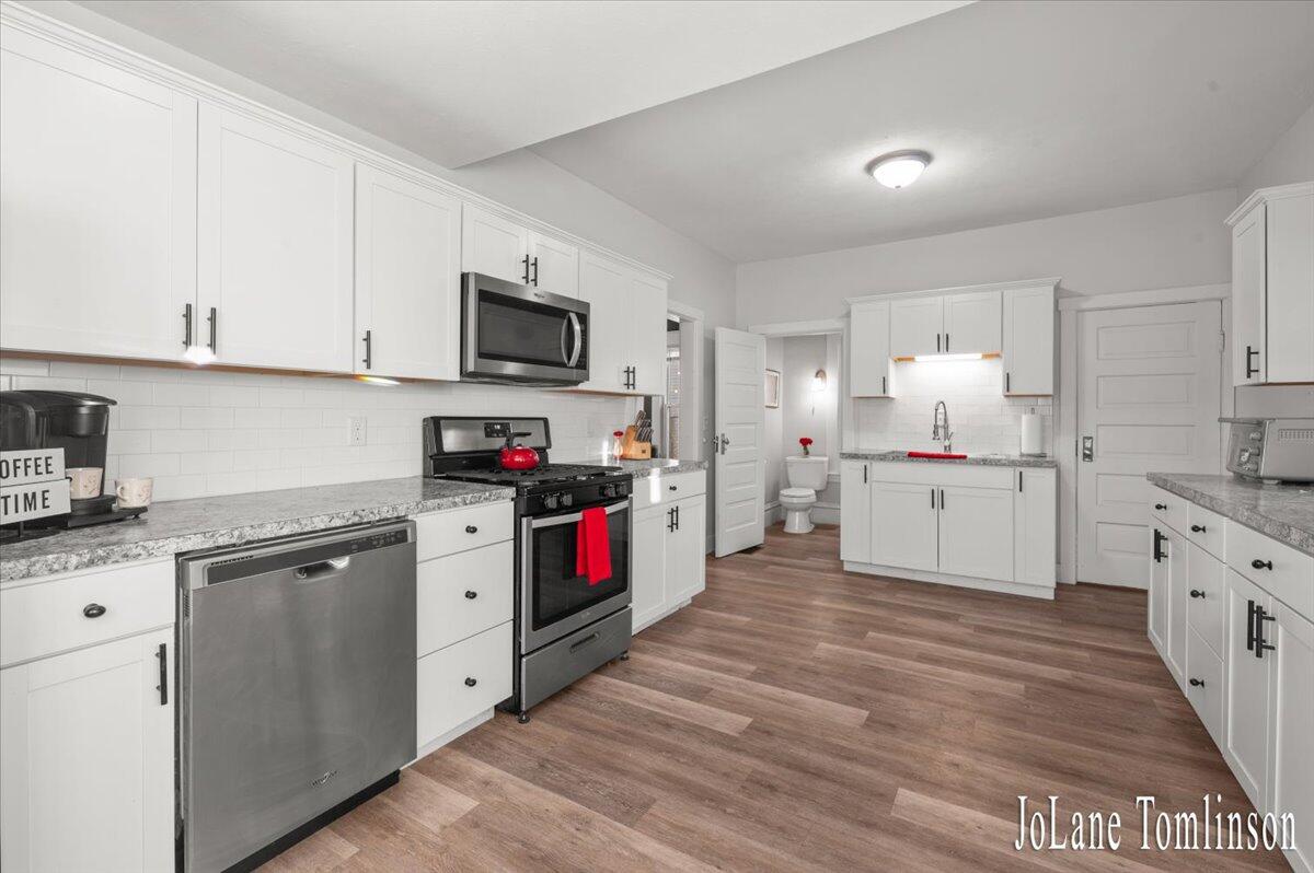 3274 Briggs Boulevard Ne Property Photo 2
