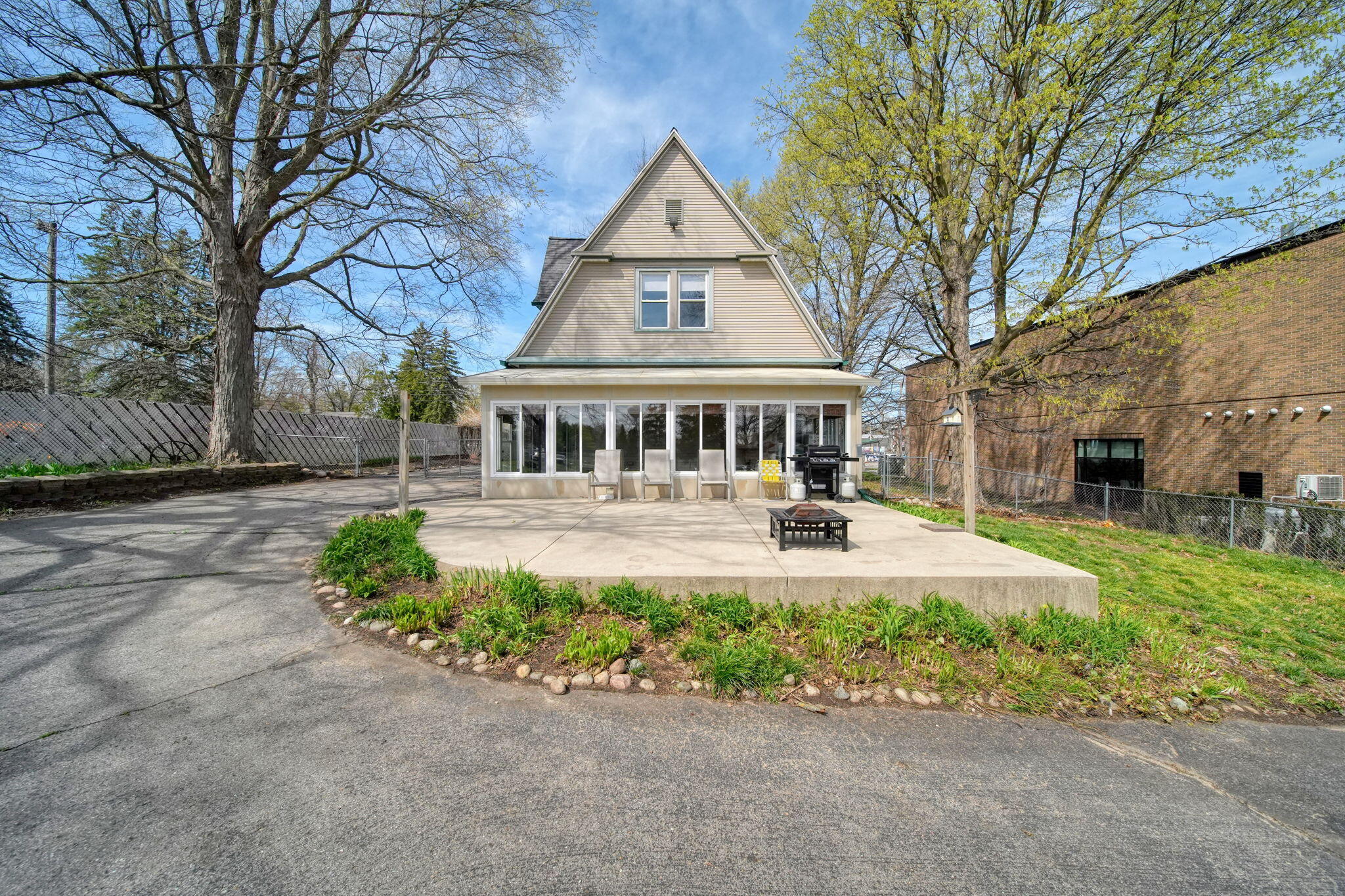 113 Chicago Street Property Photo 48