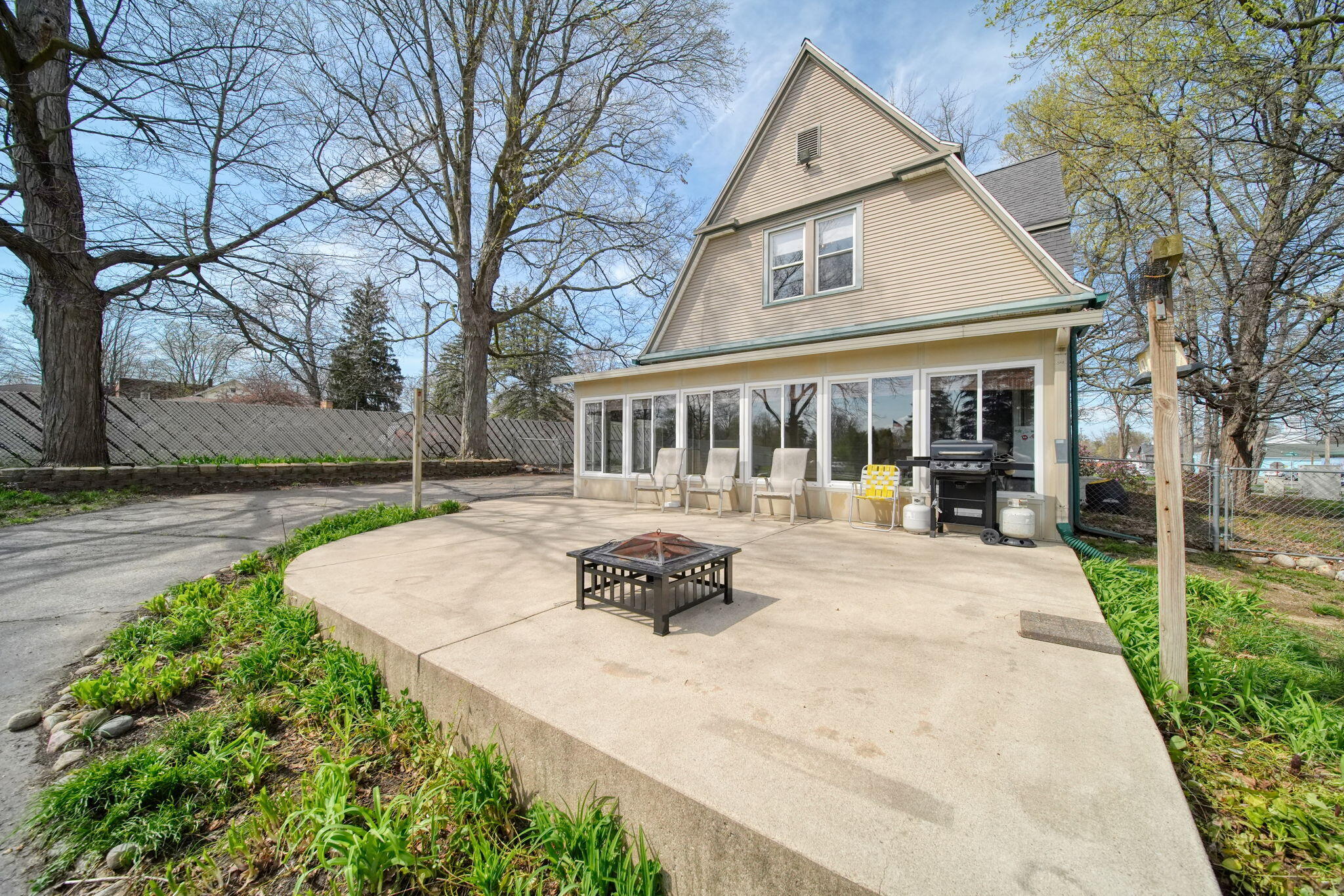 113 Chicago Street Property Photo 50