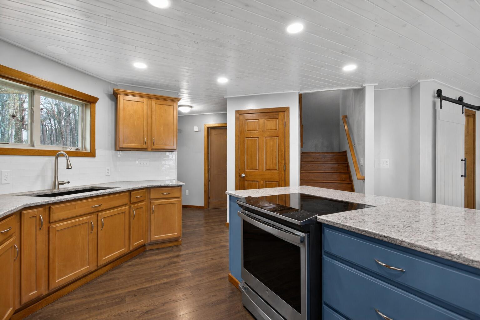 1720 Little Drive Property Photo 49