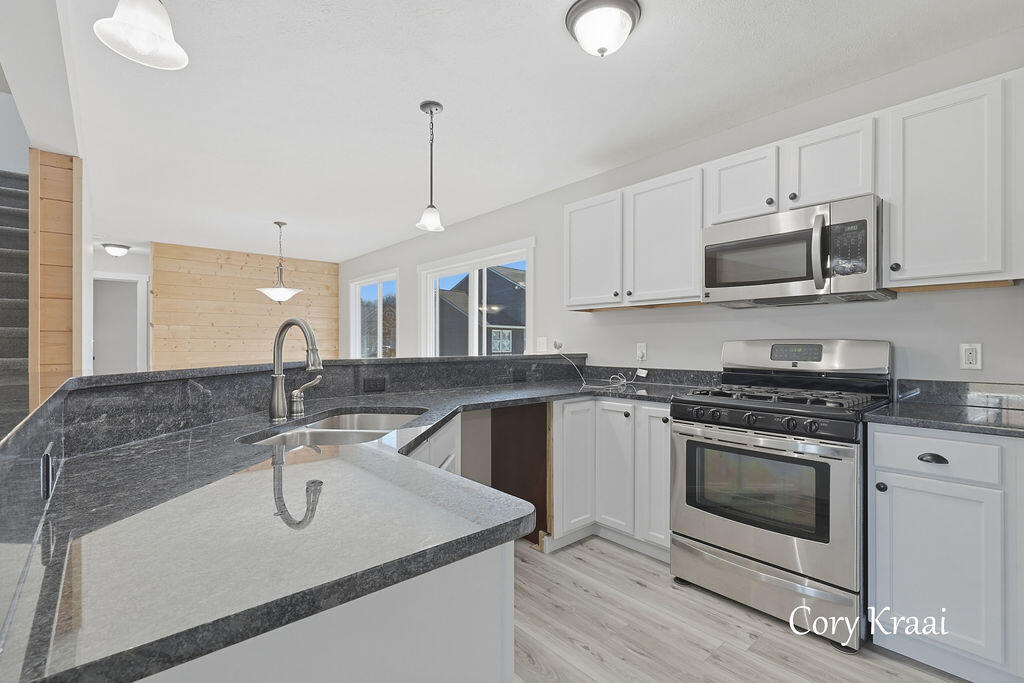 6233 Norfolk Drive Property Photo 13