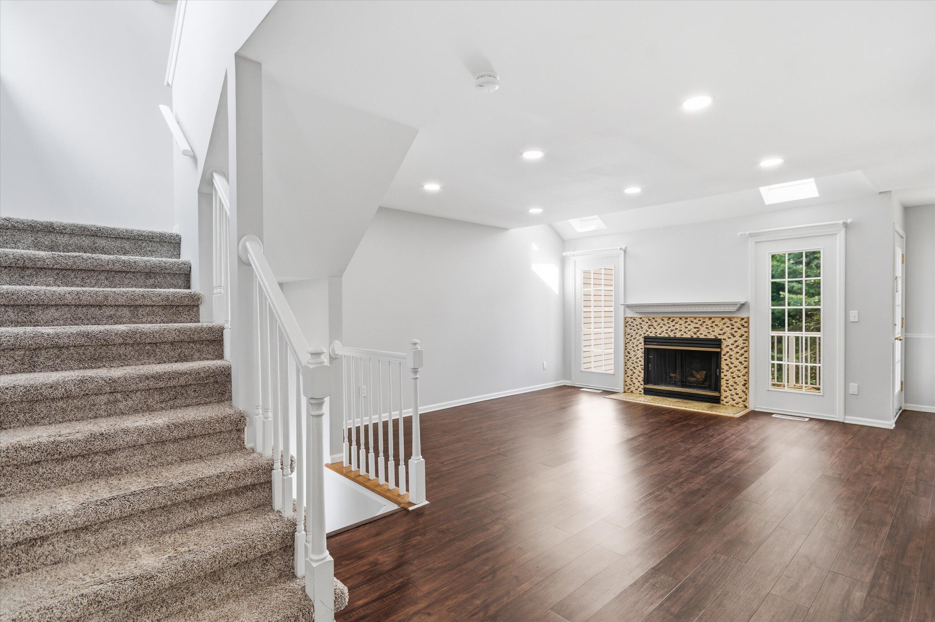 4344 Hillside Drive Property Photo 28