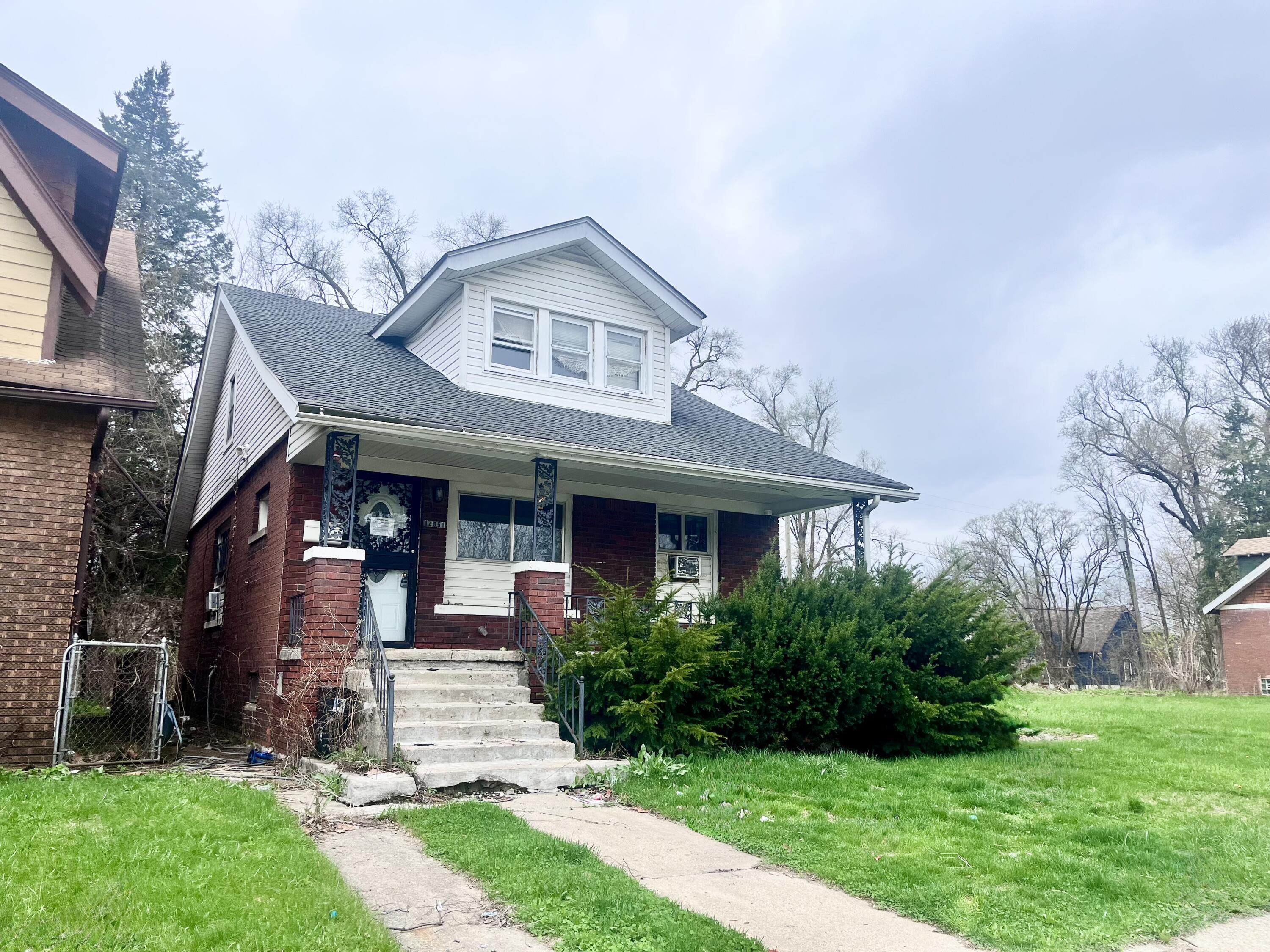 14851 Indiana Street Property Photo 1