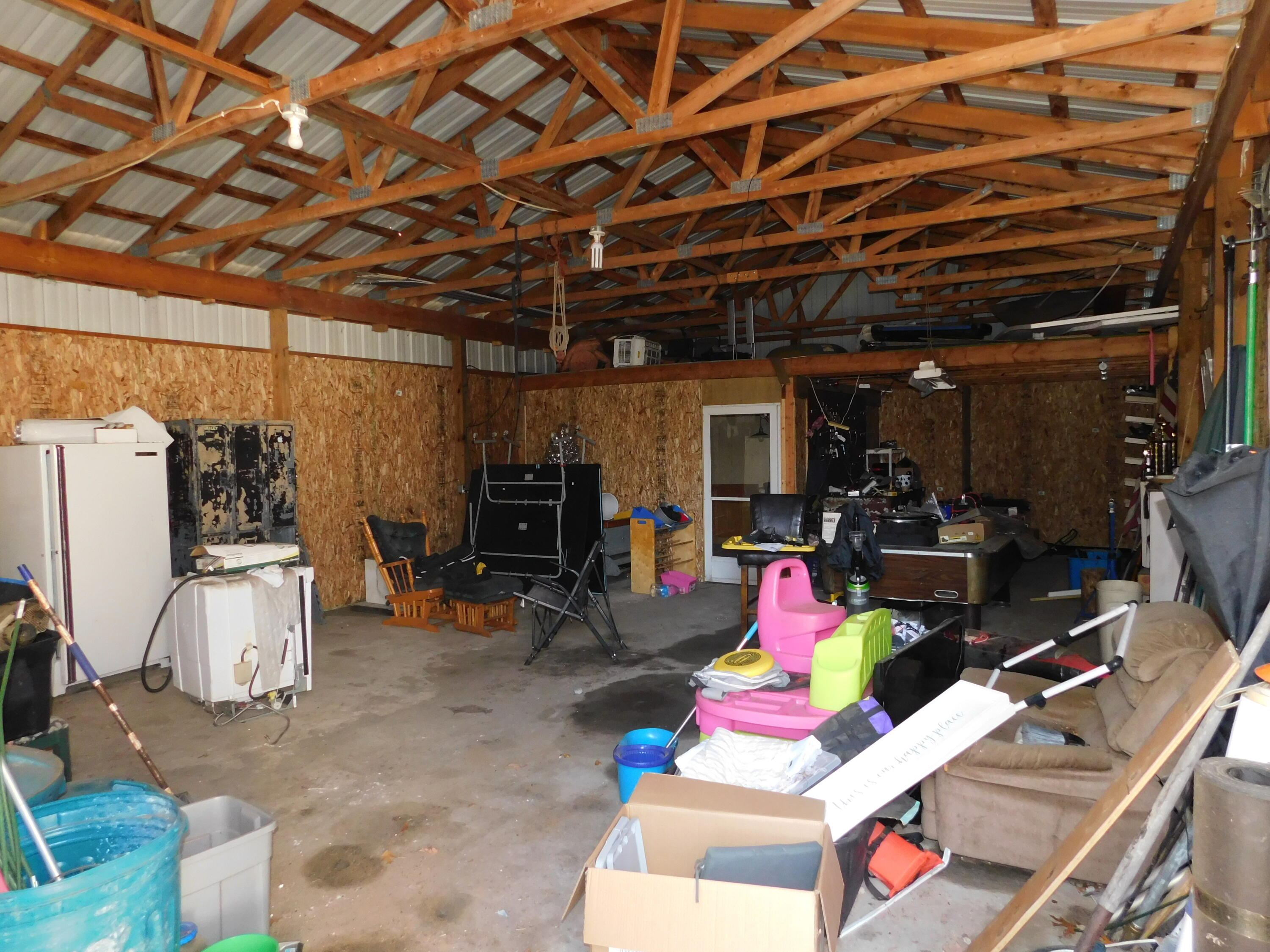 647 N Hart Road Property Photo 11