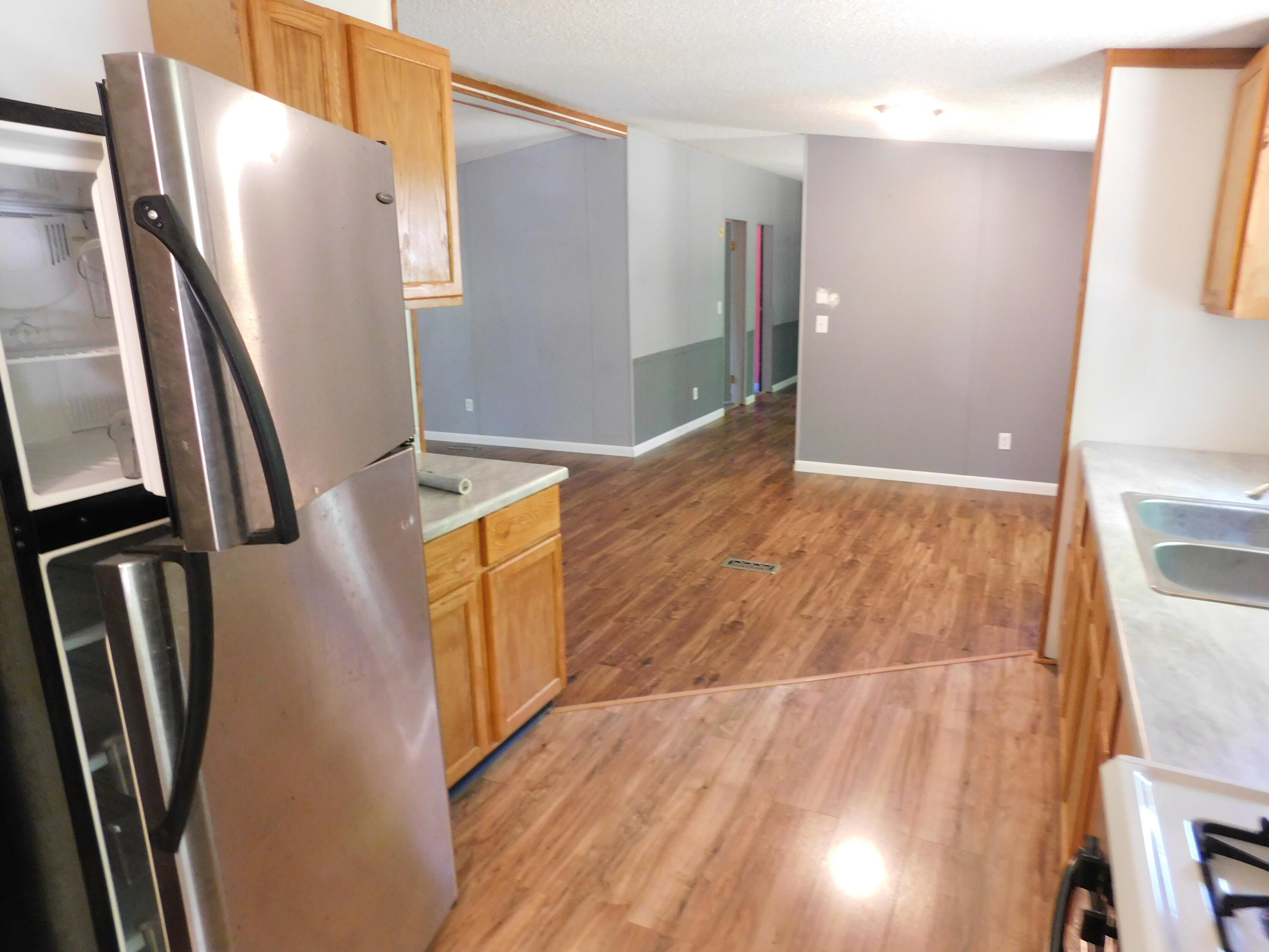 647 N Hart Road Property Photo 20