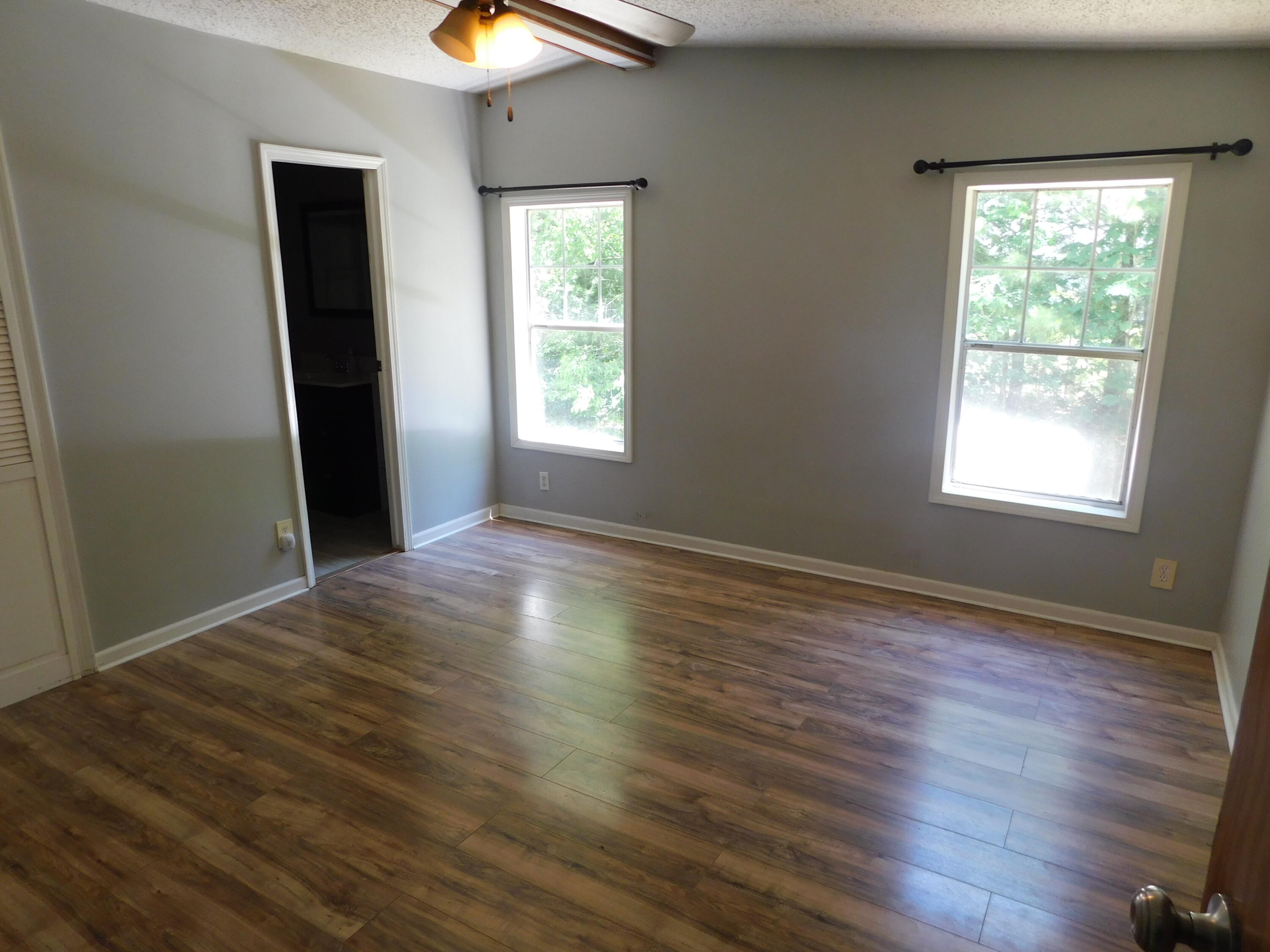 647 N Hart Road Property Photo 26