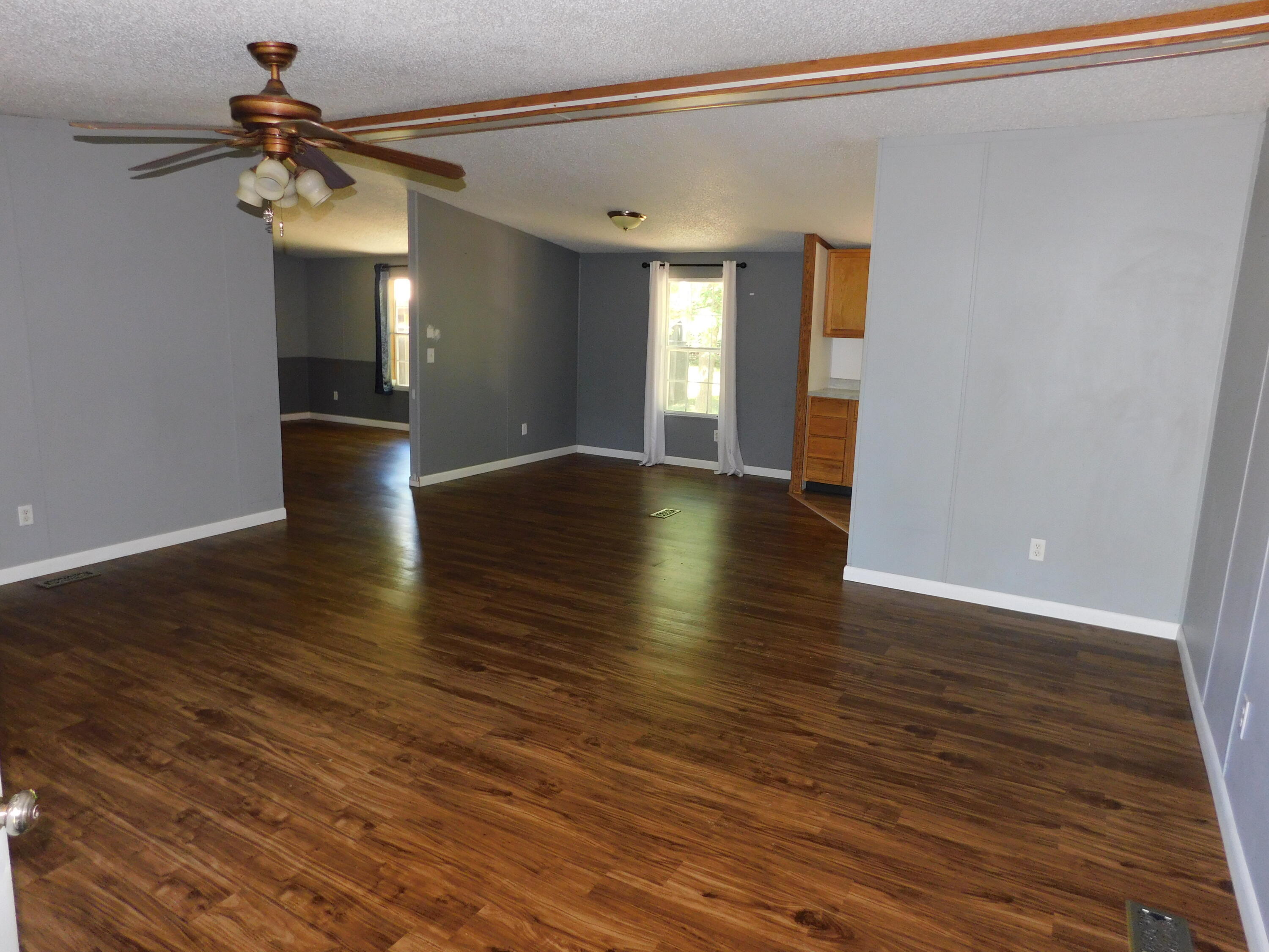 647 N Hart Road Property Photo 27