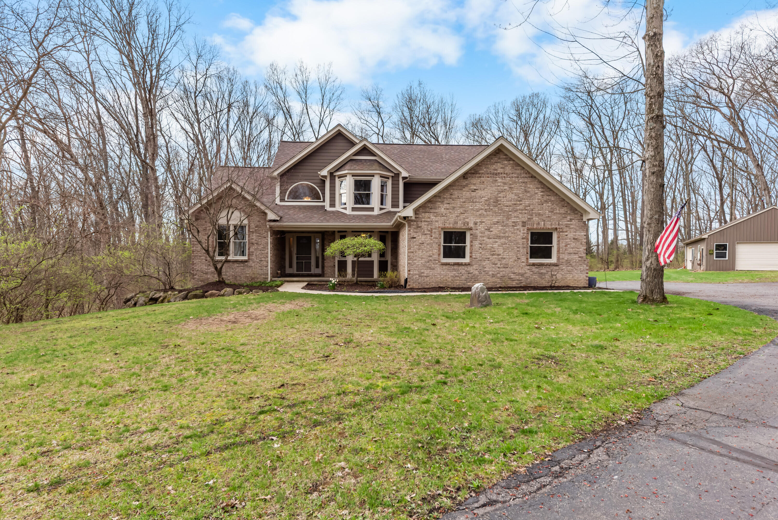 11460 Hearthside Drive Property Photo 4