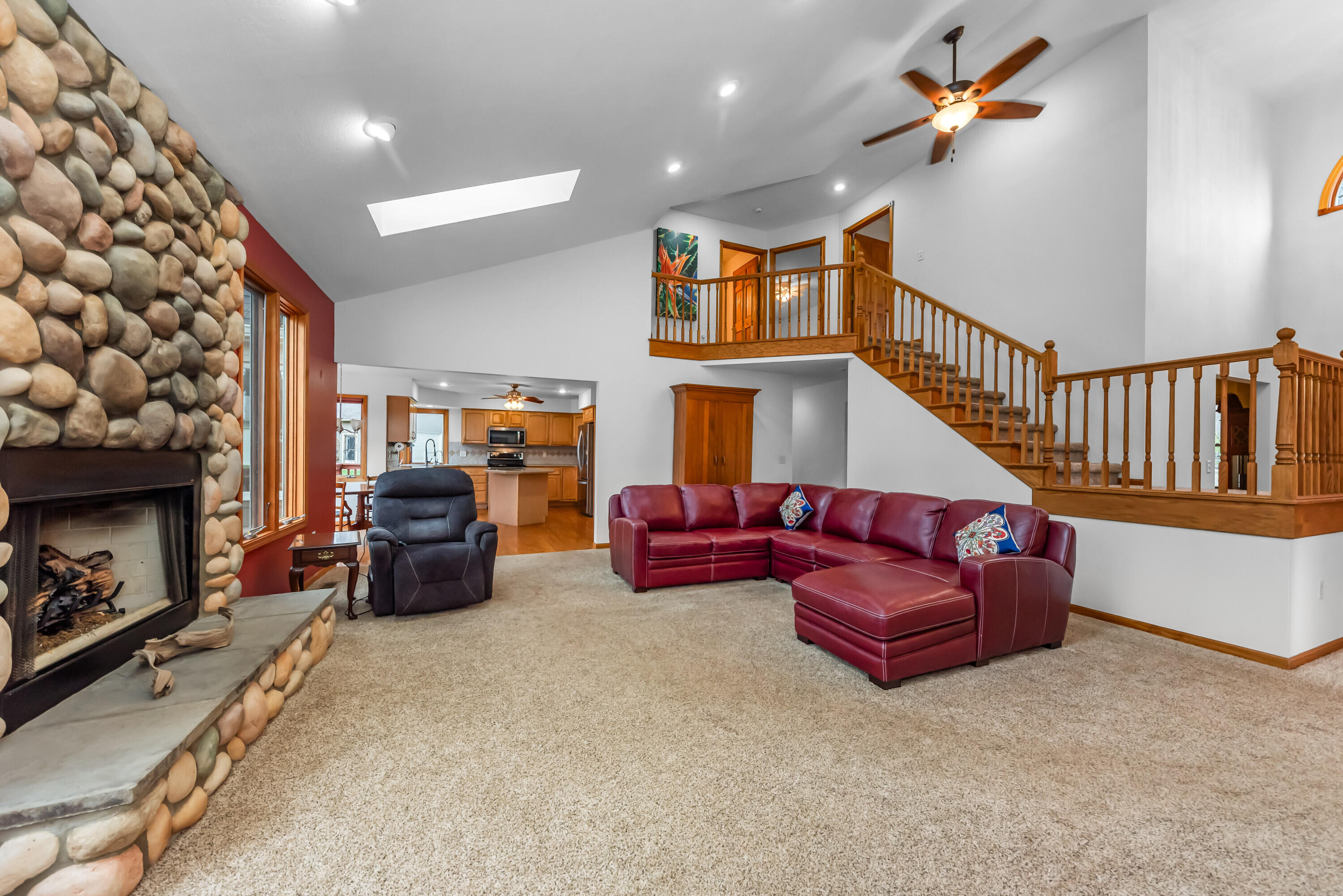 11460 Hearthside Drive Property Photo 12