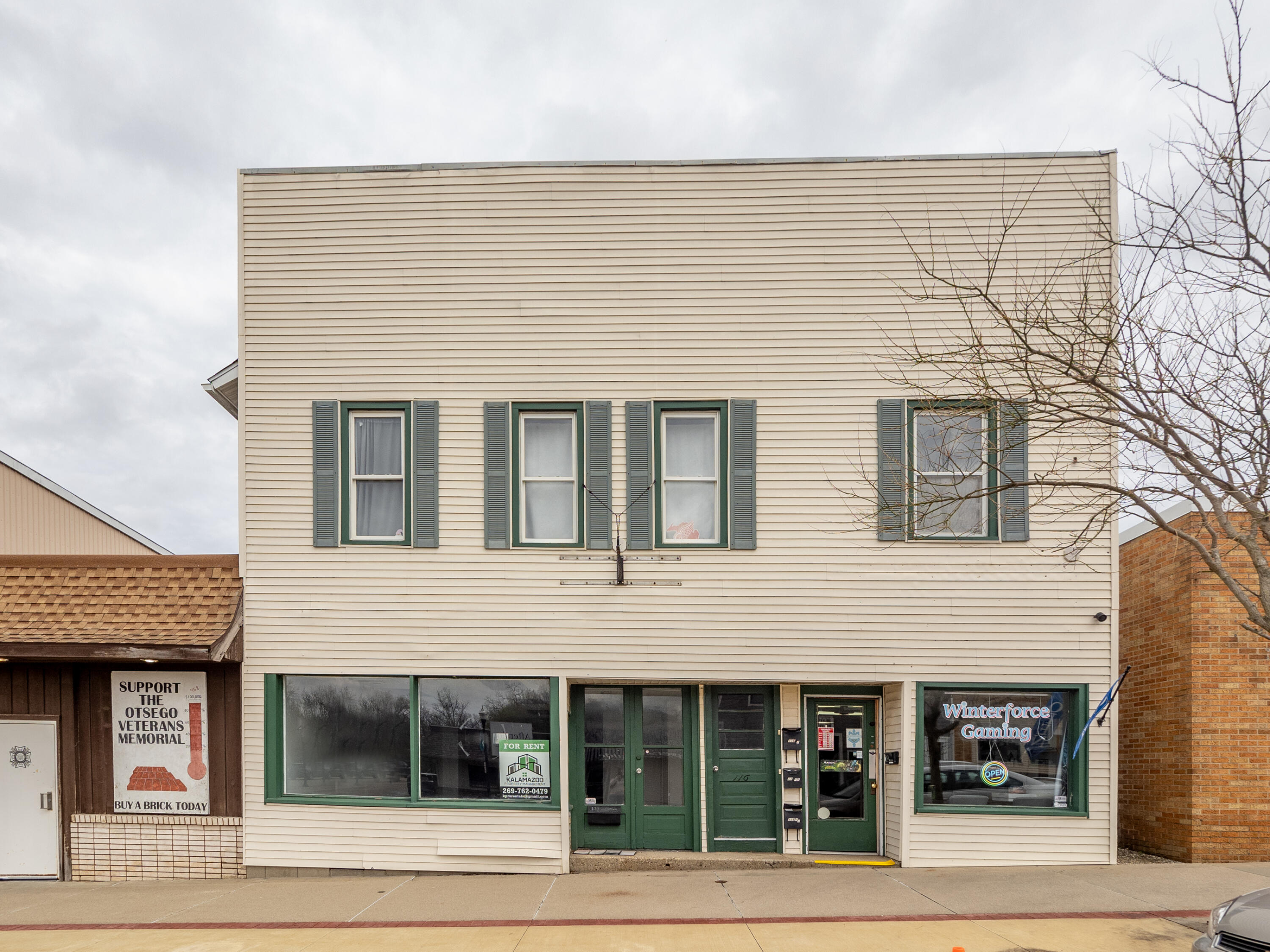 120 N Farmer Street Property Photo 1
