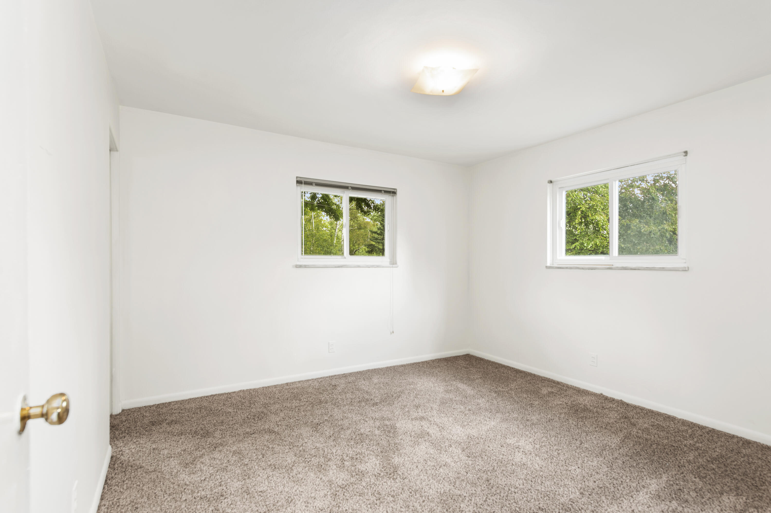 219 Ottawa Drive Property Photo 18