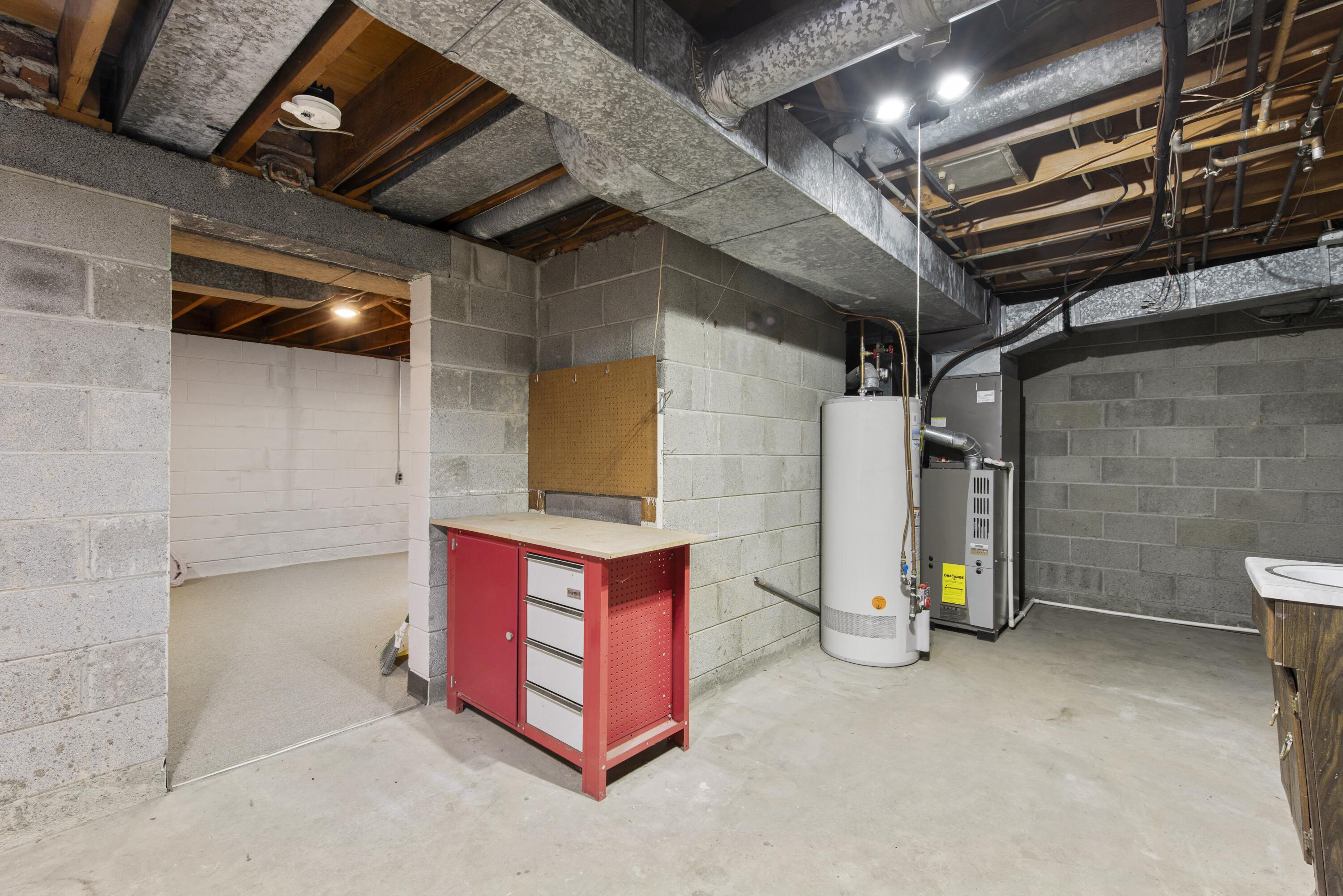 219 Ottawa Drive Property Photo 24
