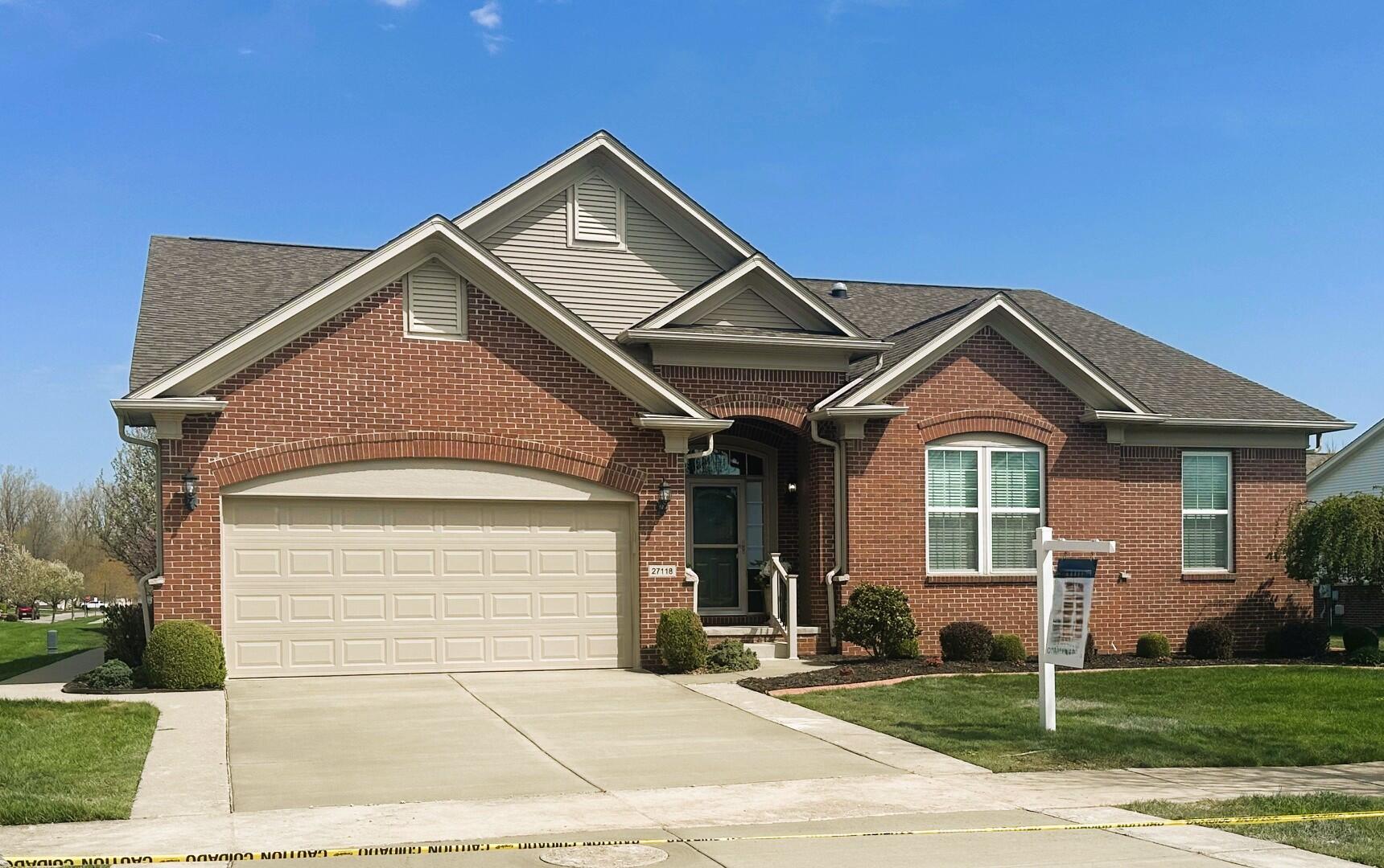27118 Walloon Way Property Photo 1