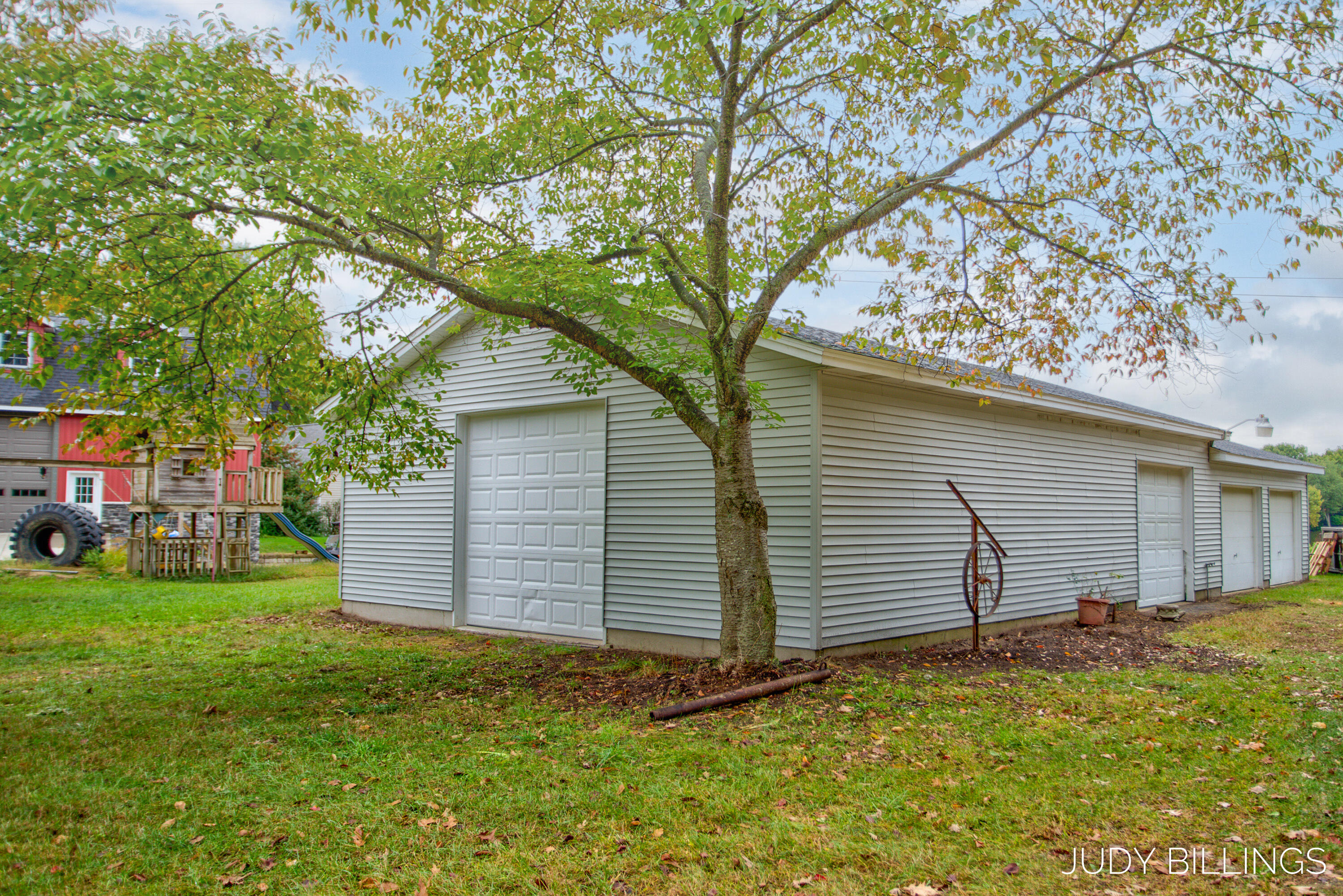 6342 Old Allegan Road Property Photo 12