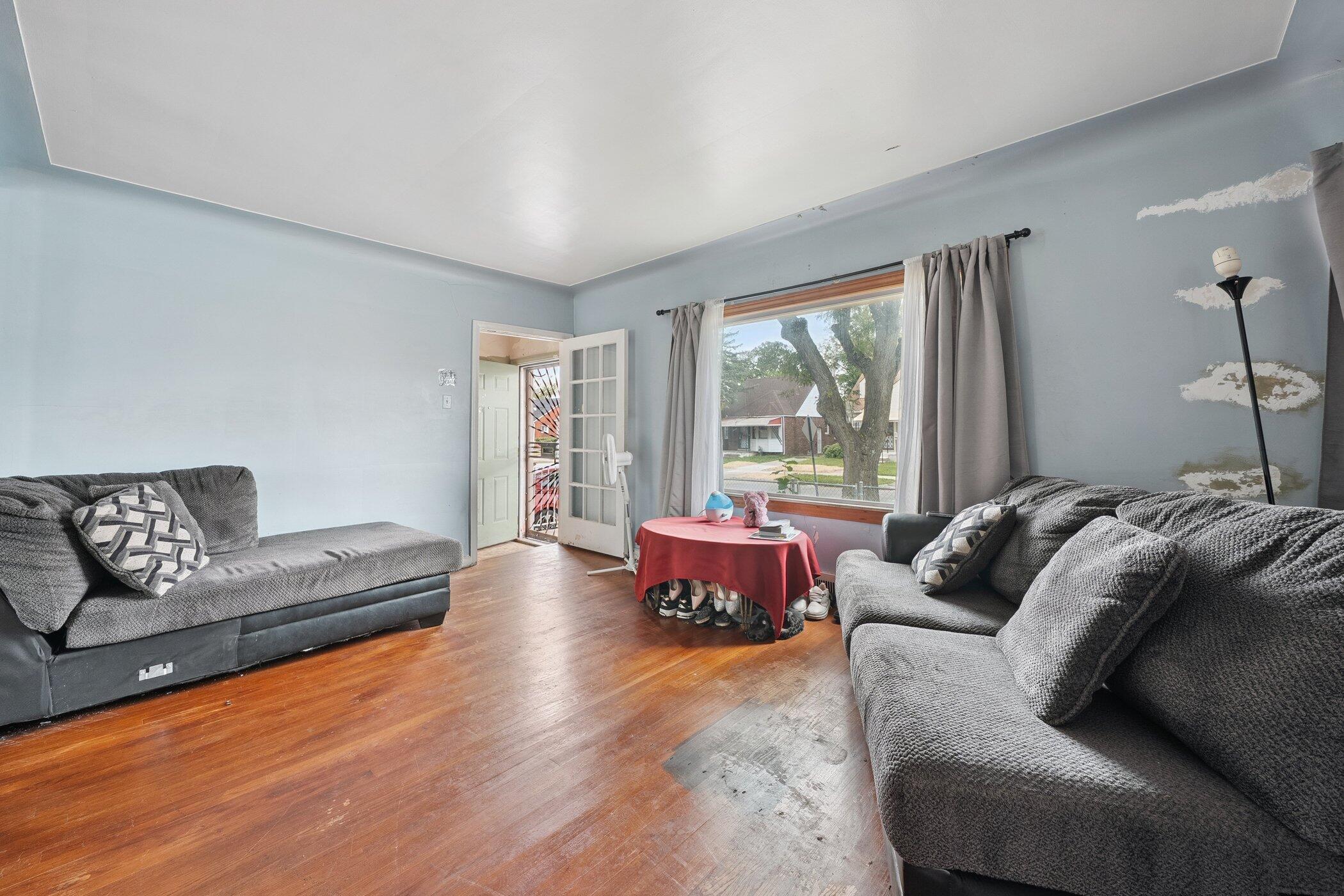 17360 Mansfield Street Property Photo 3