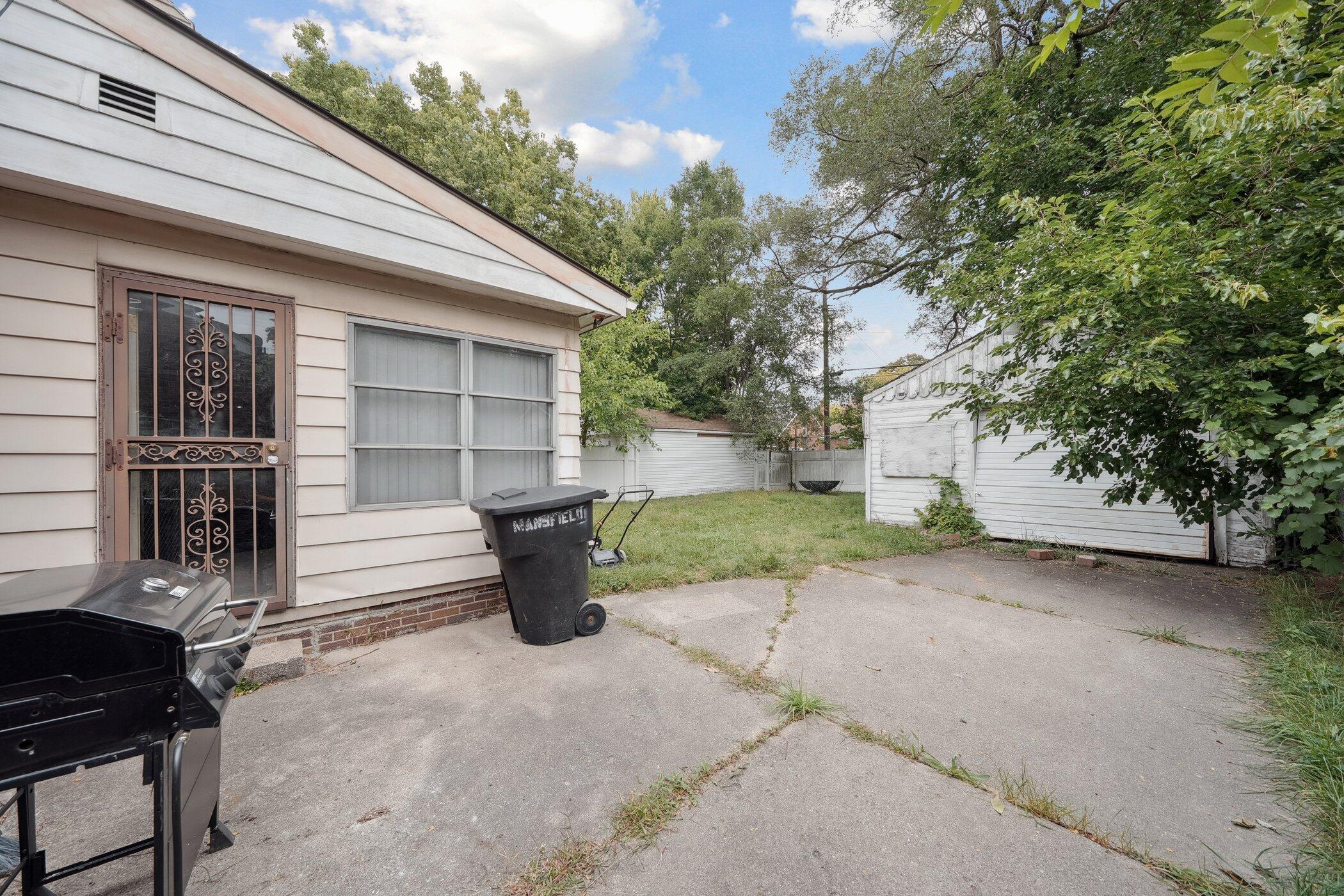 17360 Mansfield Street Property Photo 17