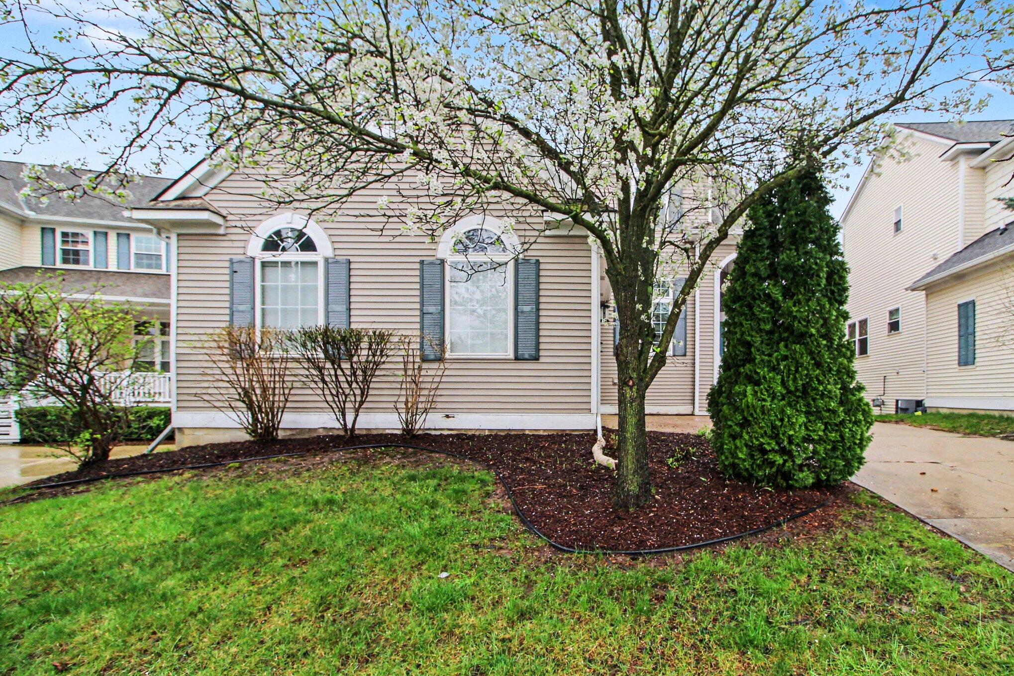 1411 N Bay Drive Property Photo 2
