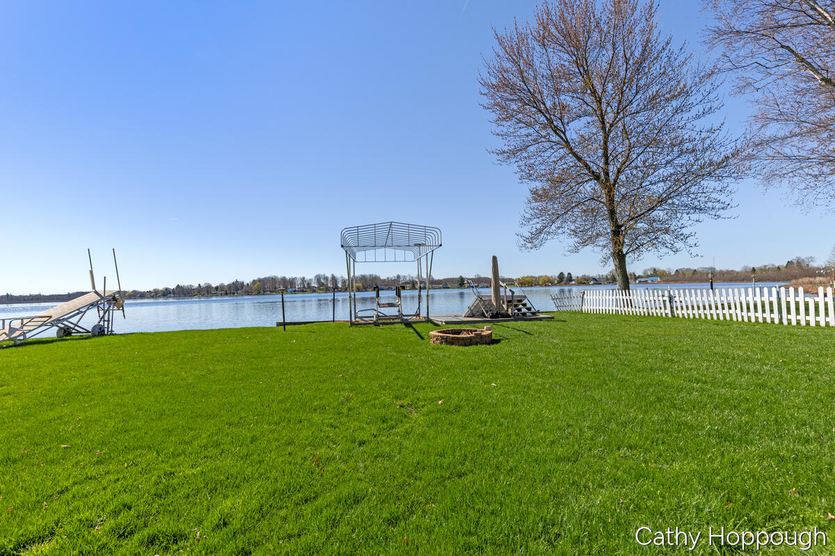 229 Ivason Drive Property Photo 28