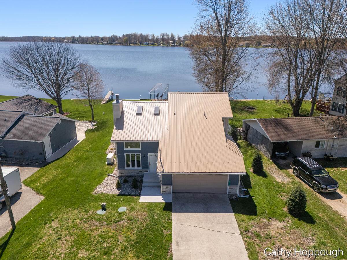 229 Ivason Drive Property Photo 32