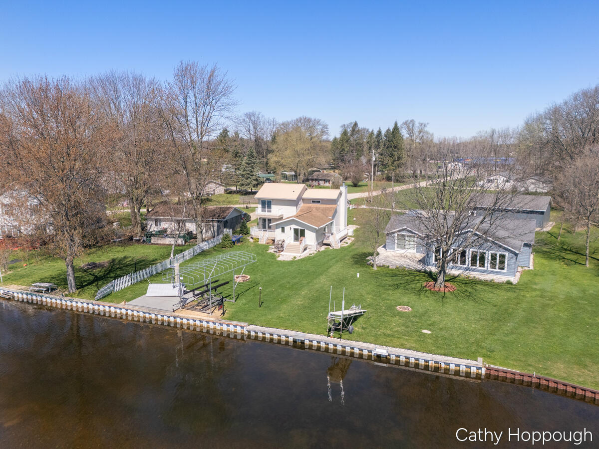 229 Ivason Drive Property Photo 34
