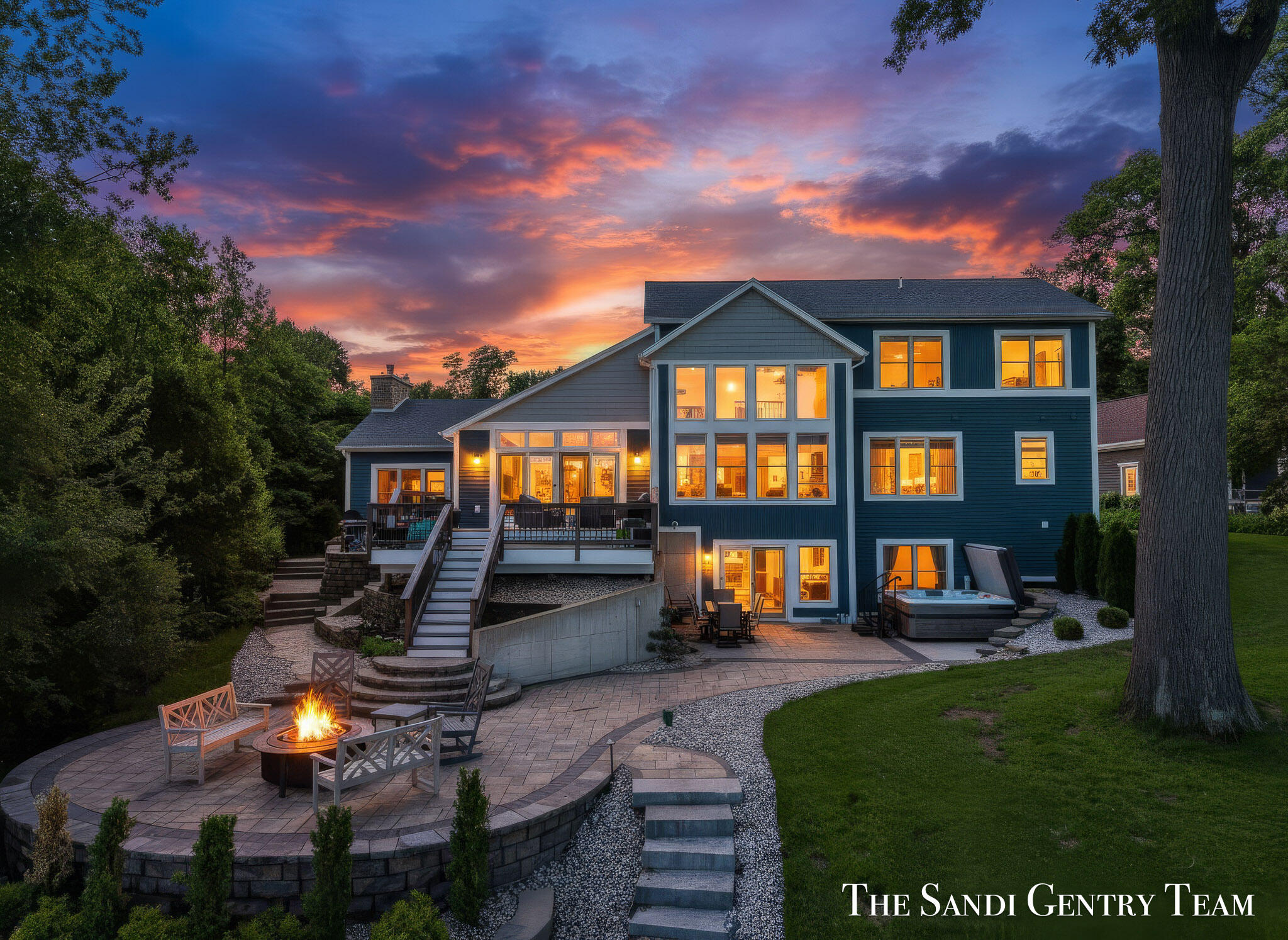 7 Circle Drive Property Photo 3