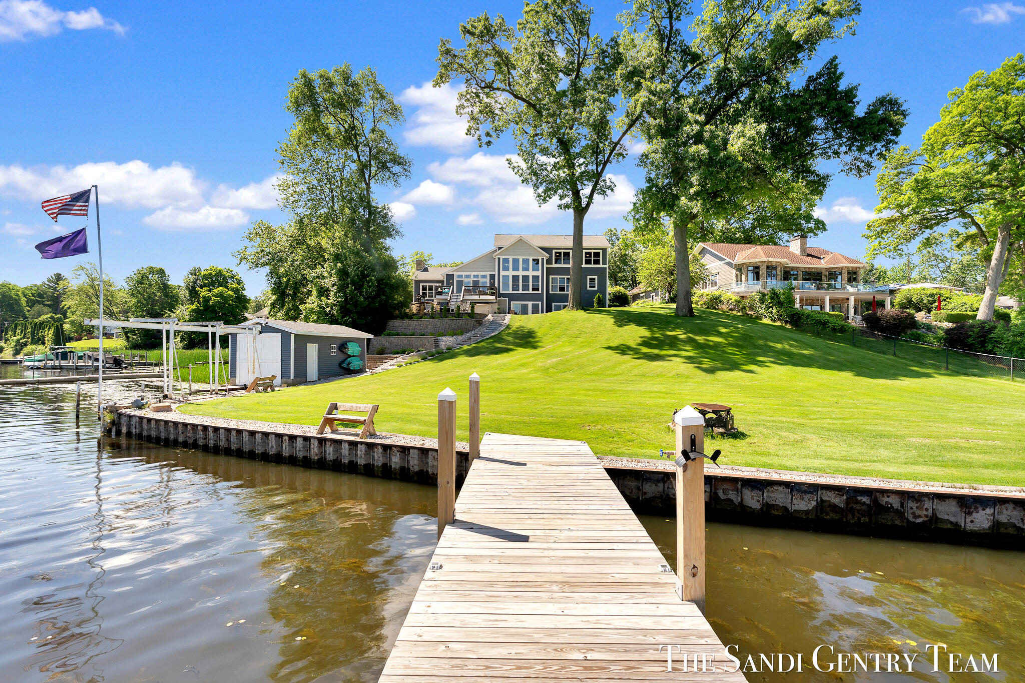 7 Circle Drive Property Photo 6