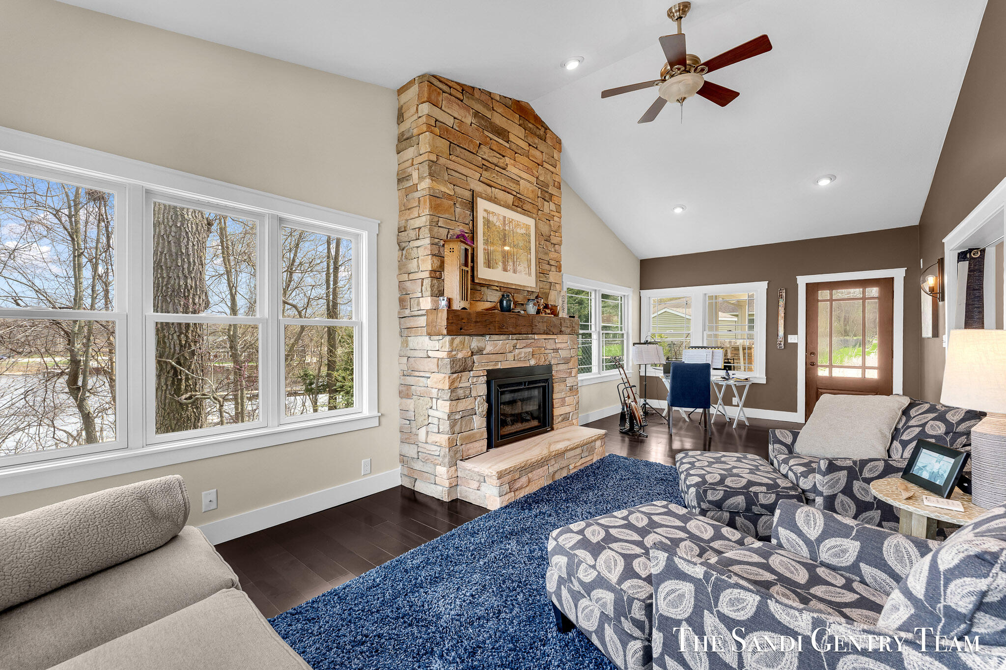 7 Circle Drive Property Photo 28